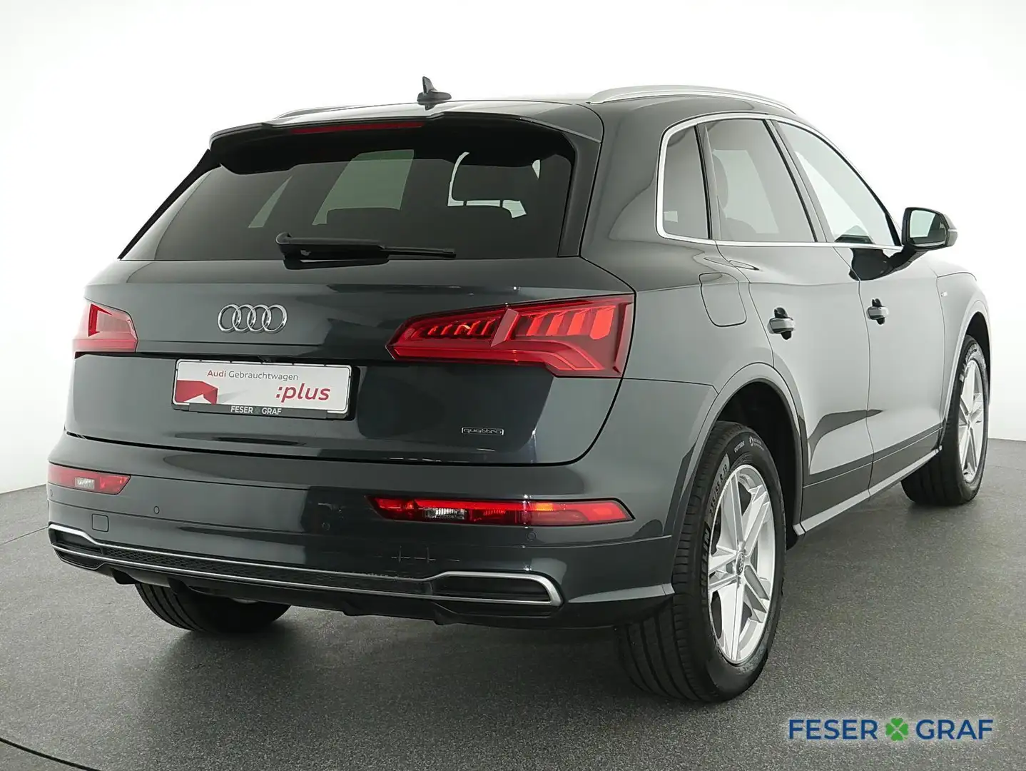 Audi Q5 40 TDI qu 3x S Line Leder,LED,Navi,Kamera,AHK Grijs - 2