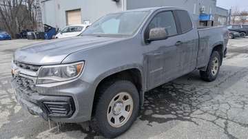WORK TRUCK / 2.5 L + 4X4 + CAMERA + BLUETOOTH ++++