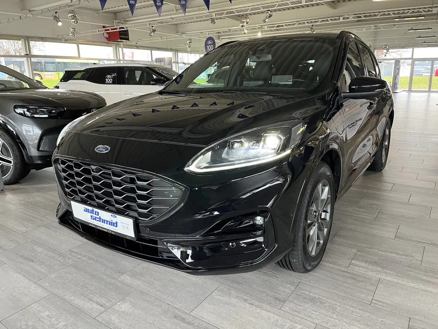 Ford Kuga PHEV Plug-In Hybrid ST-Line X + ACC + AHK Zwart - 1