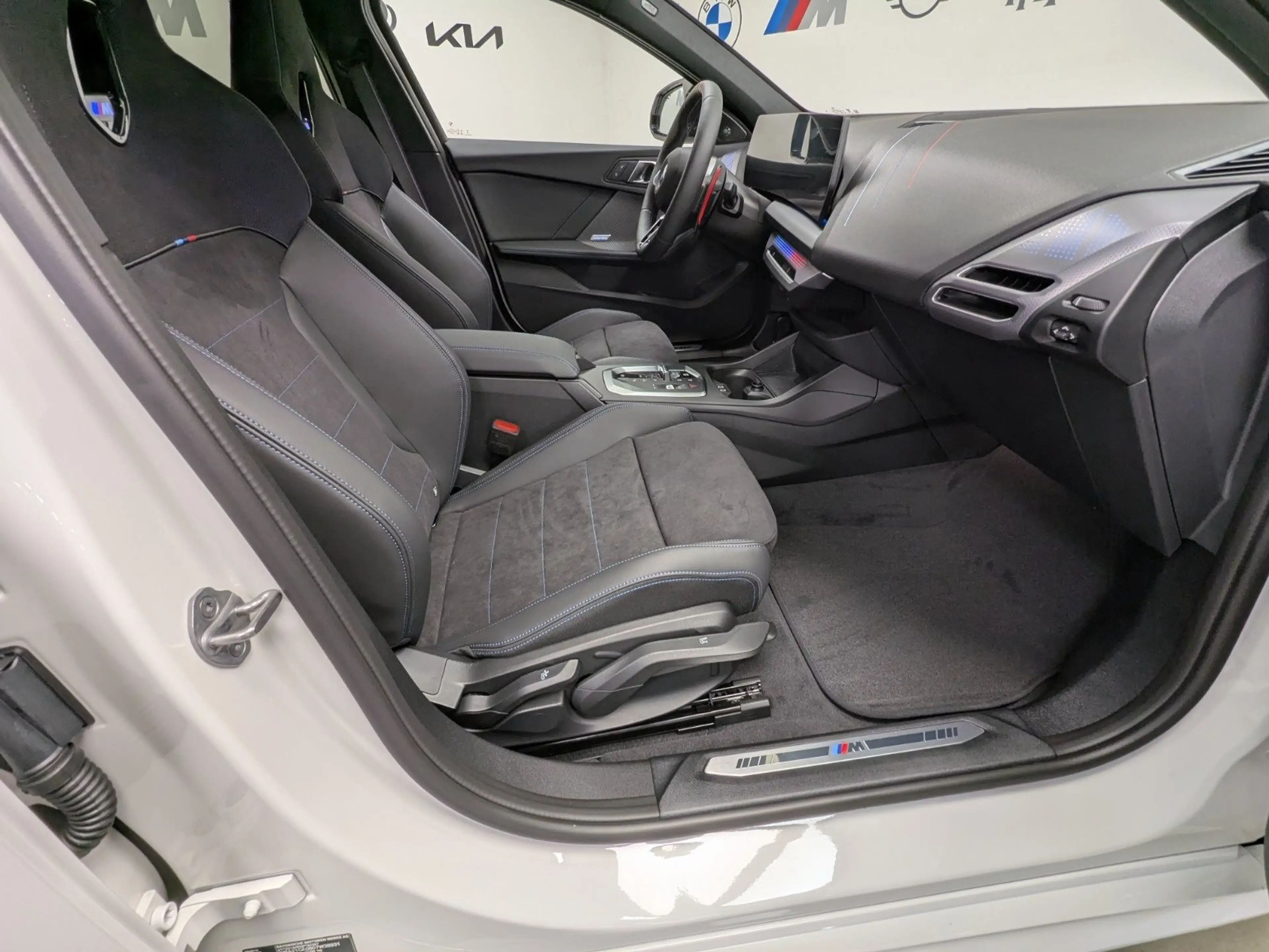 BMW 135 M135 xDrive M Sport RFK NAVI LED Sound Syst. LM — photo 7
