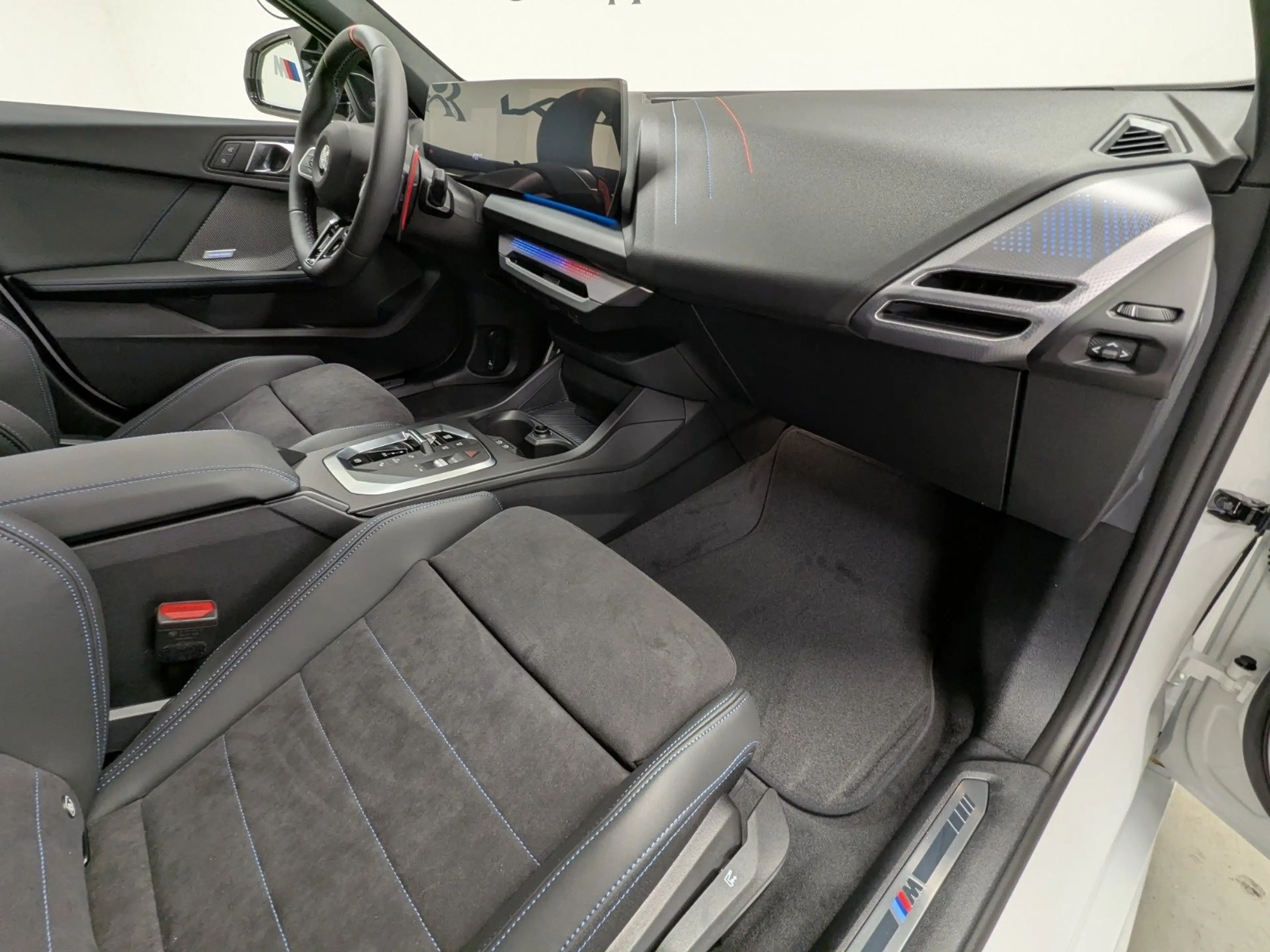 BMW 135 M135 xDrive M Sport RFK NAVI LED Sound Syst. LM — photo 6
