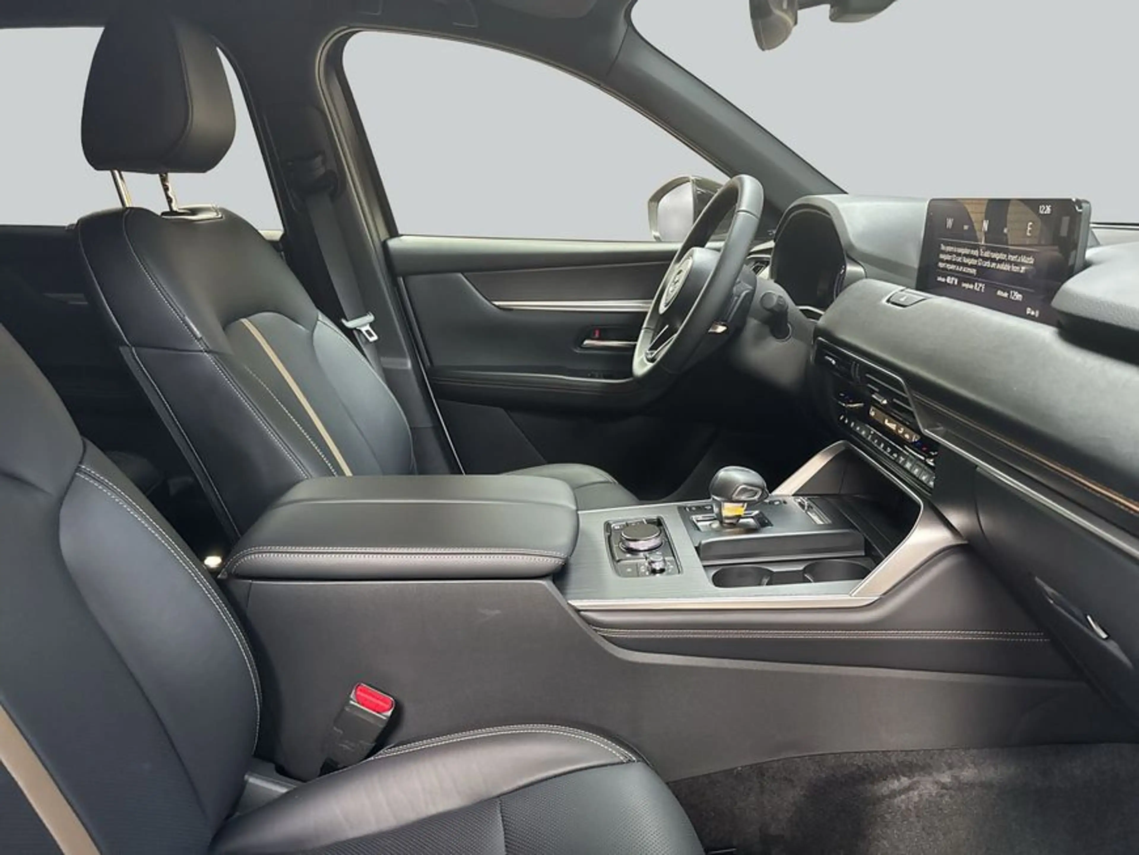 Mazda CX-80 AWD PHEV Aut. HOMURA 141 kW, 5-türig — photo 13