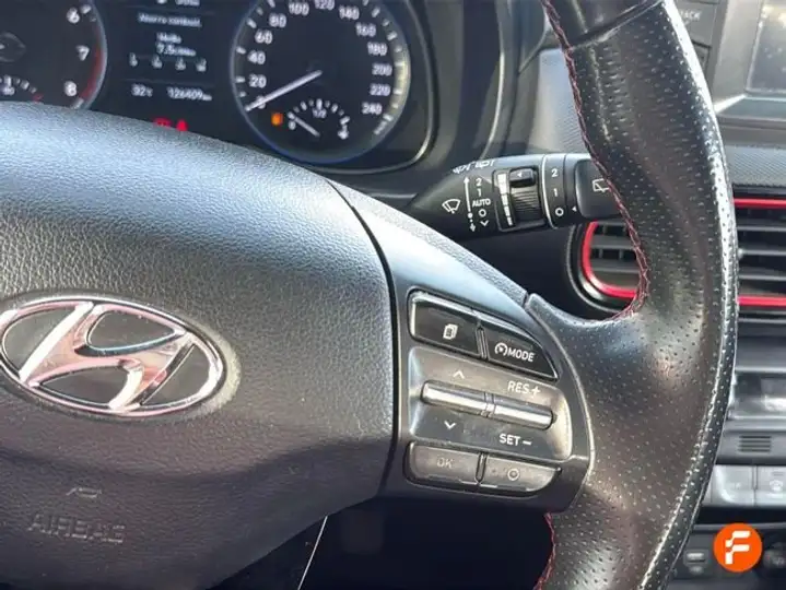 Hyundai Kona 1.0 TGDi Essence 4x2 2019, foto 15