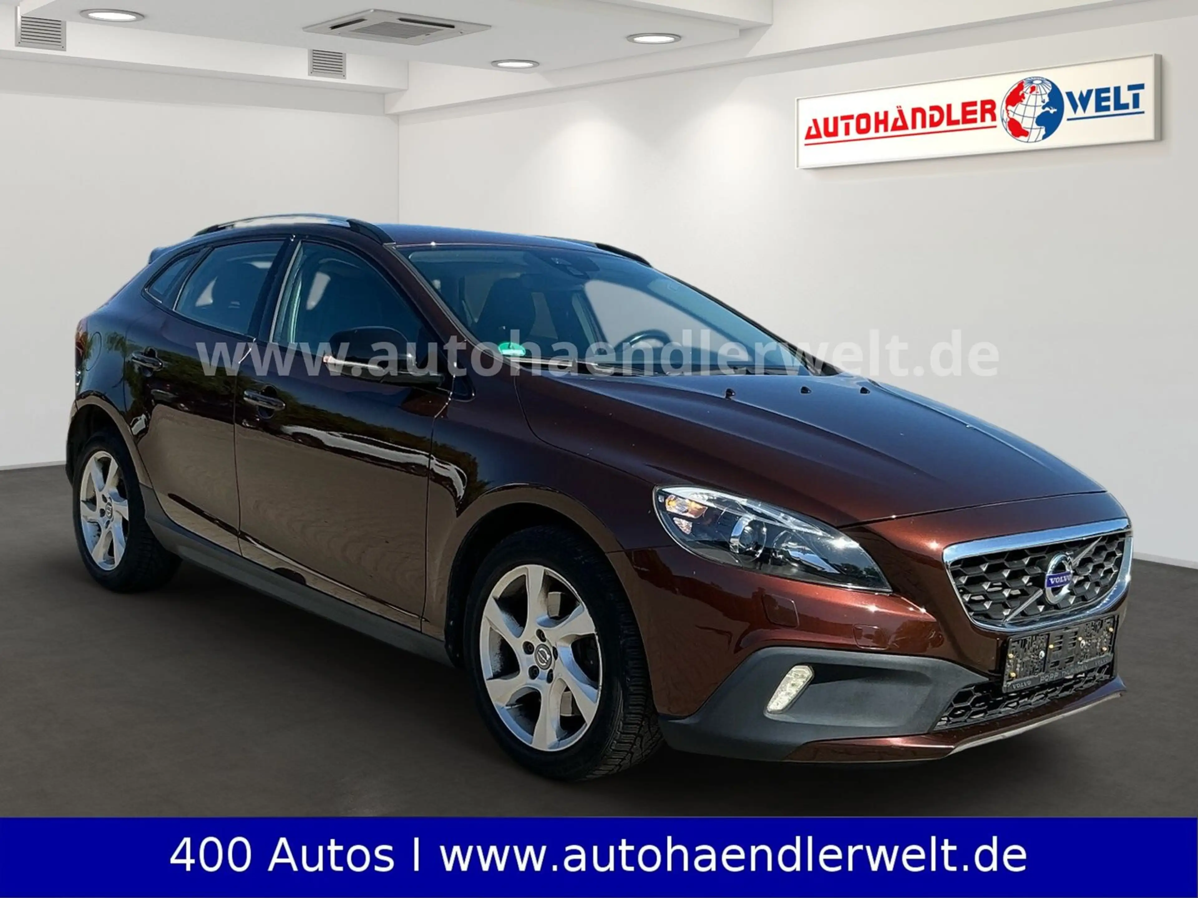 Volvo V40 Cross Country 2.0 Automatik — photo 3