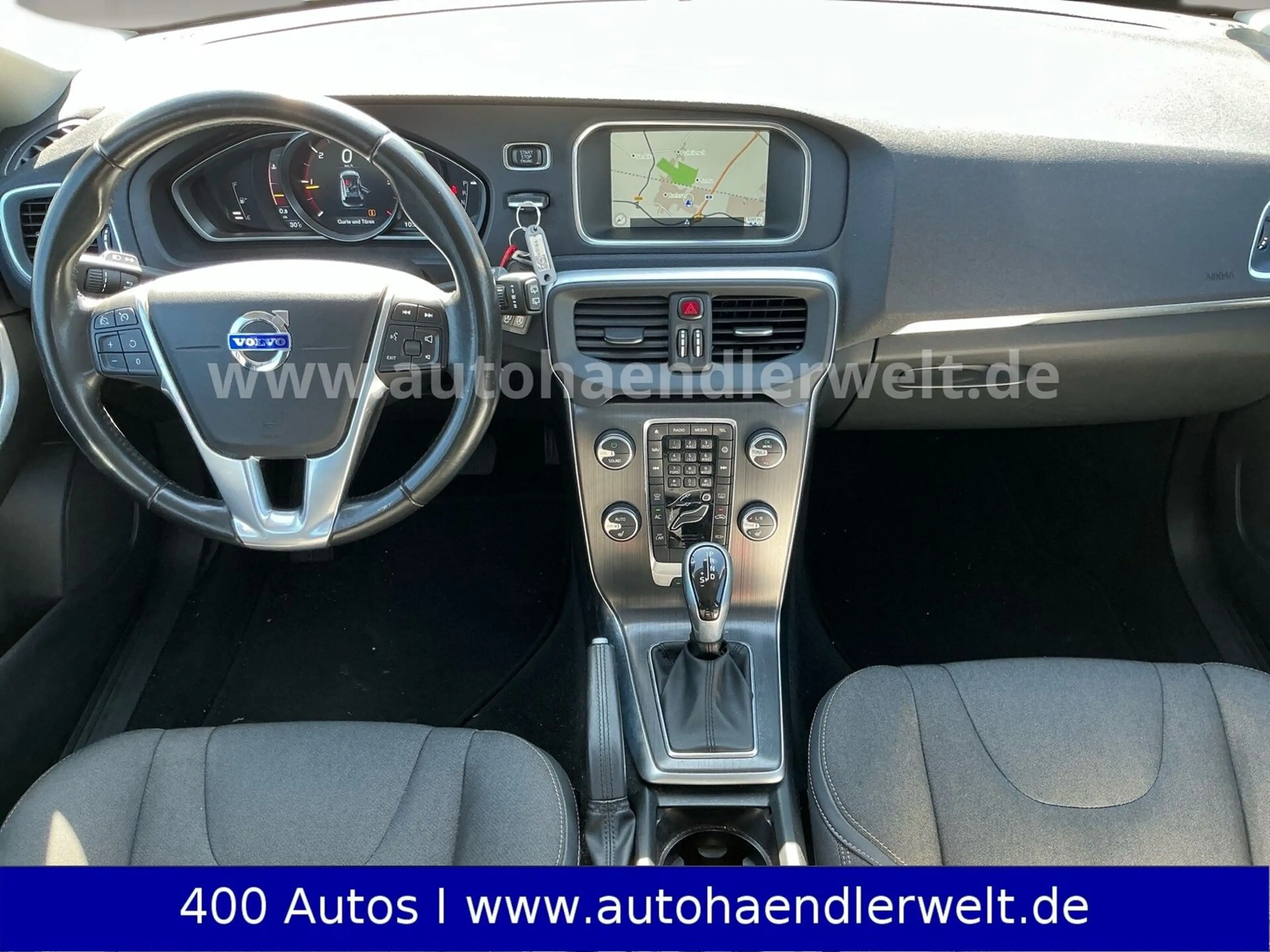 Volvo V40 Cross Country 2.0 Automatik — photo 11