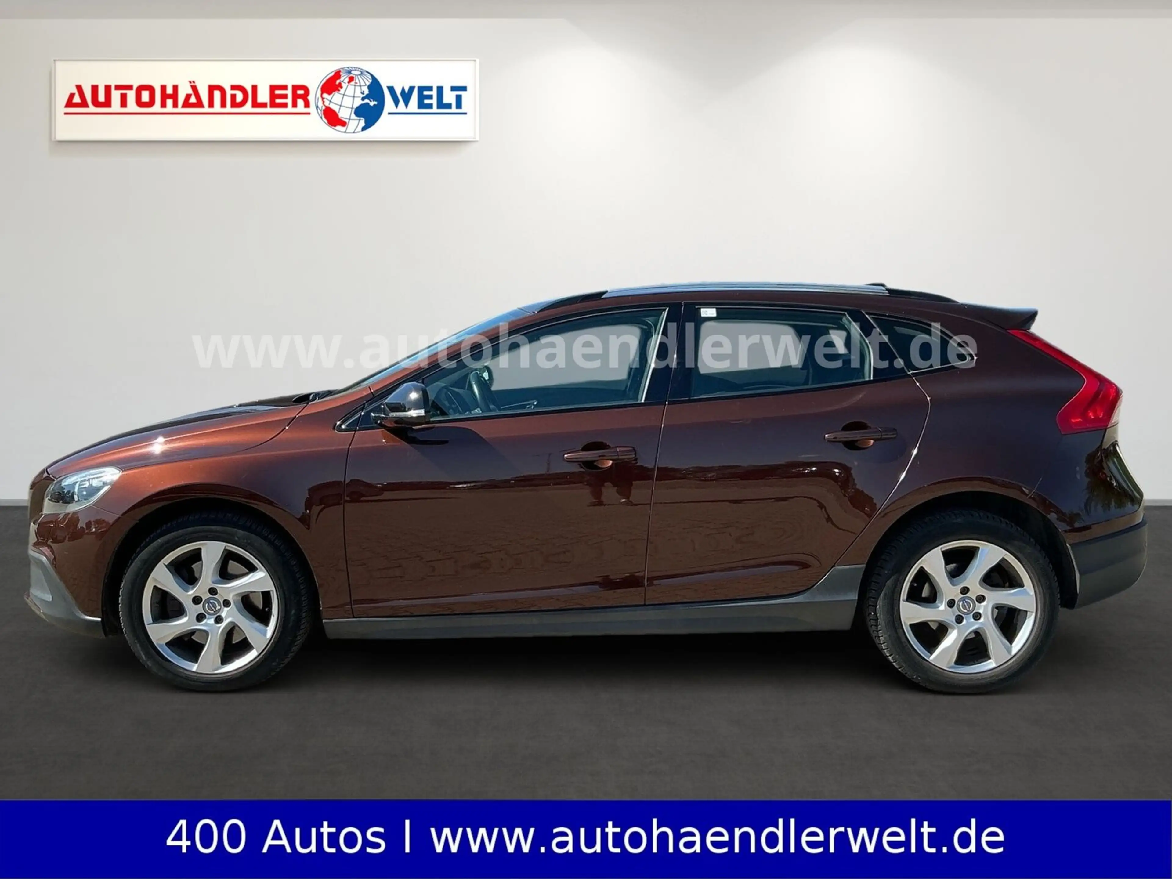 Volvo V40 Cross Country 2.0 Automatik — photo 7