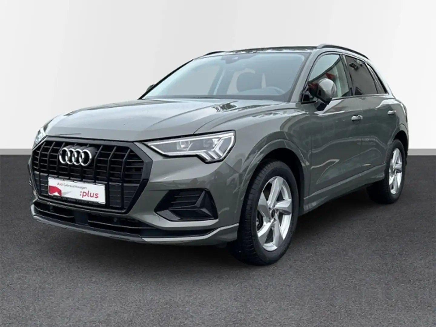 Audi Q3 advanced 35 TFSI S tronic Grau - 2