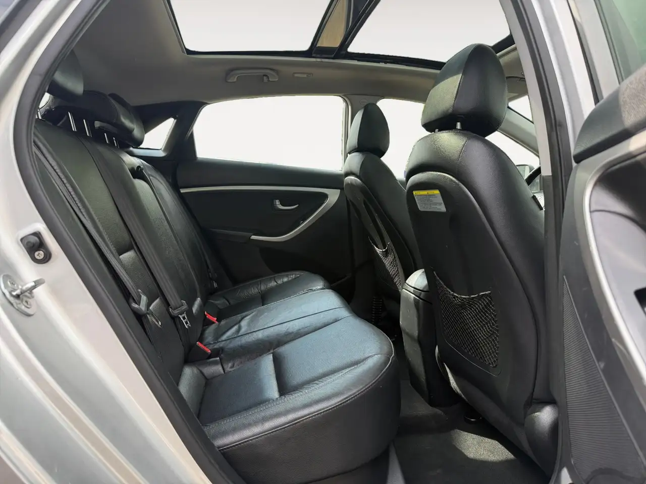 Hyundai ELANTRA снимка Hyundai ELANTRA