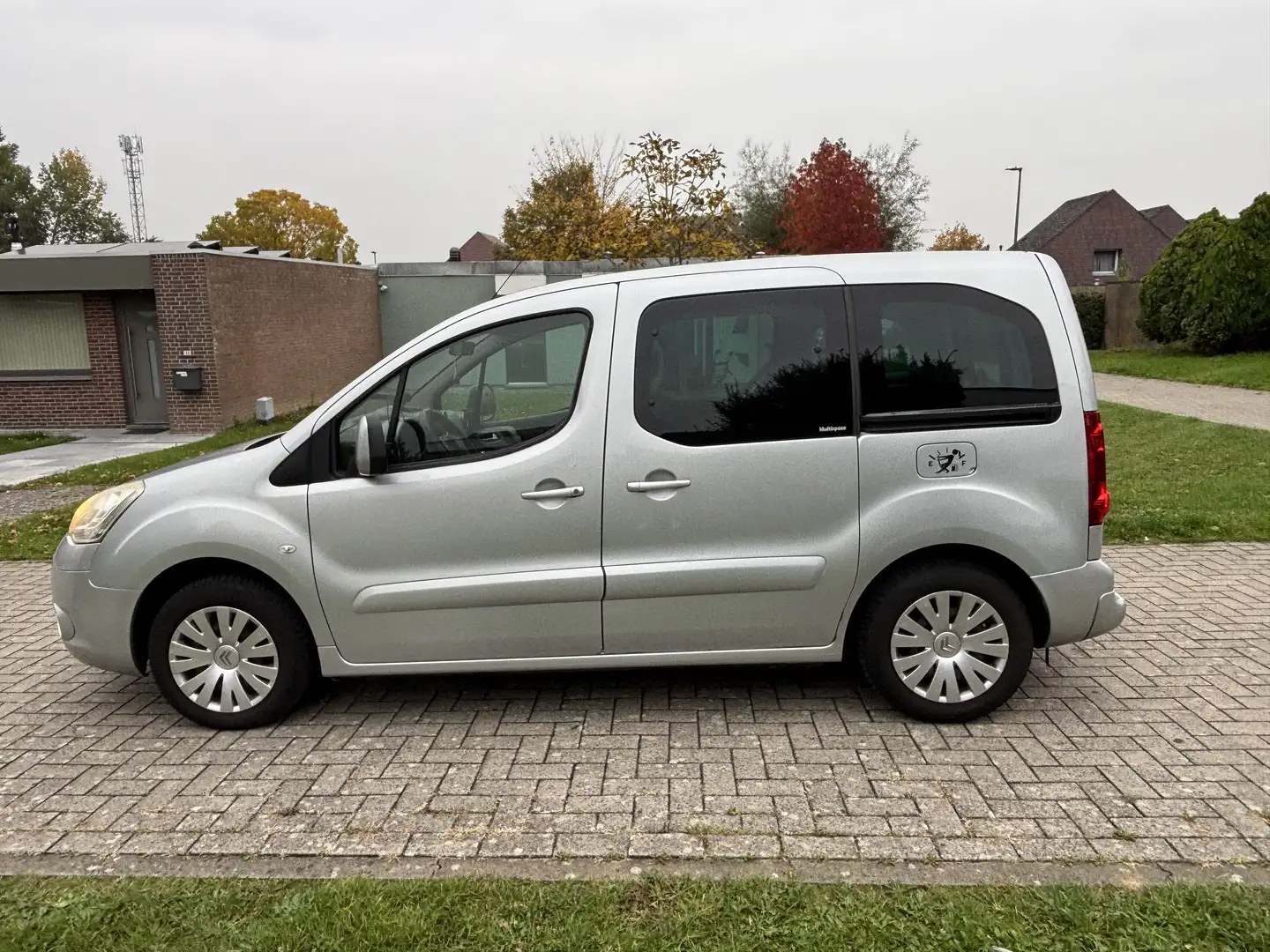 Citroen Berlingo 1.6 HDi Multispace FAP - 2