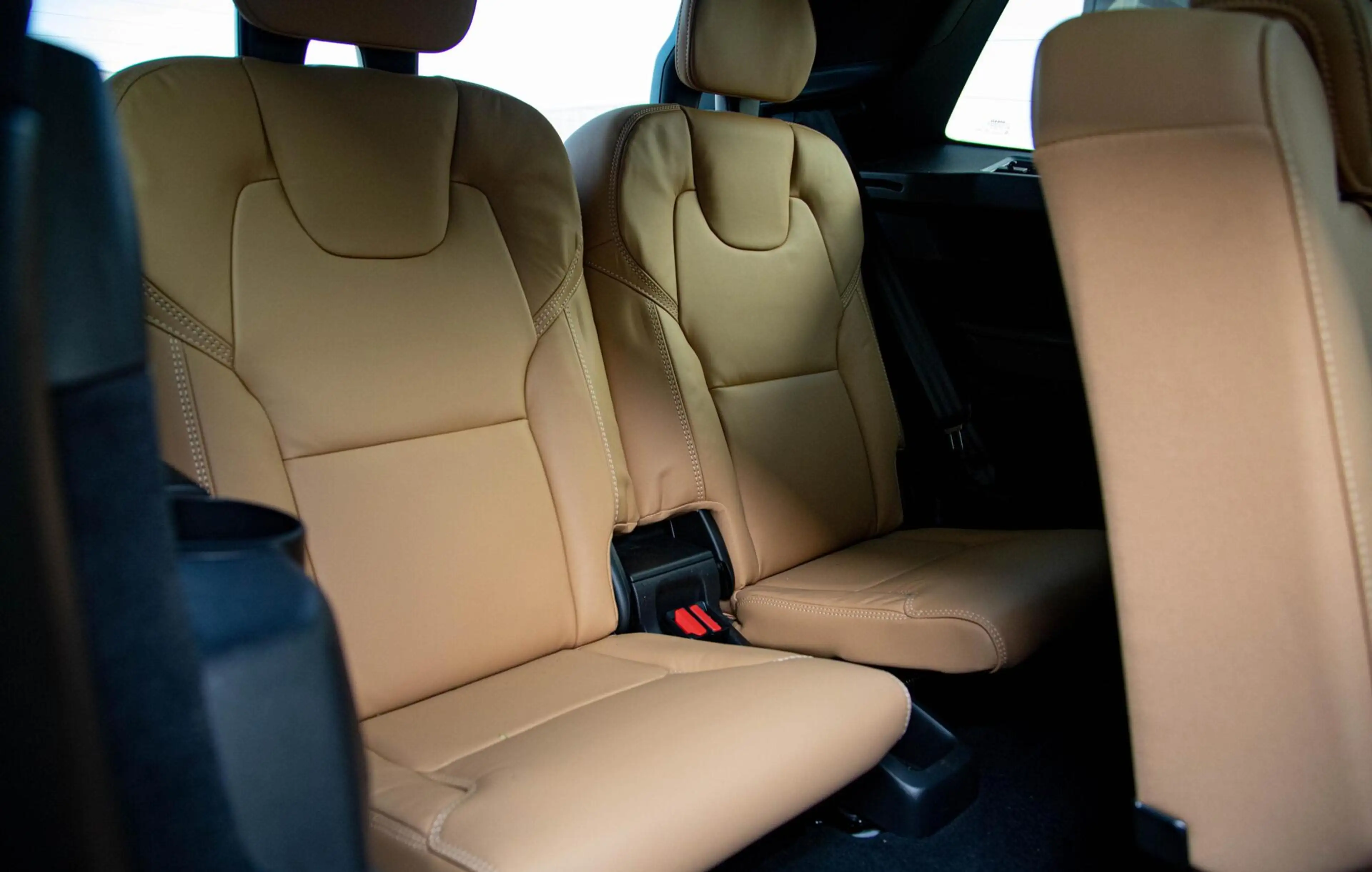 Volvo XC90 2.0 T8 Plug-in hybrid AWD Ultra Dark |Full Option| — photo 9