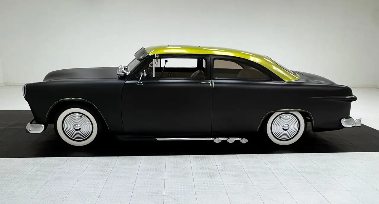 Ford Tudor Sedan, foto 2