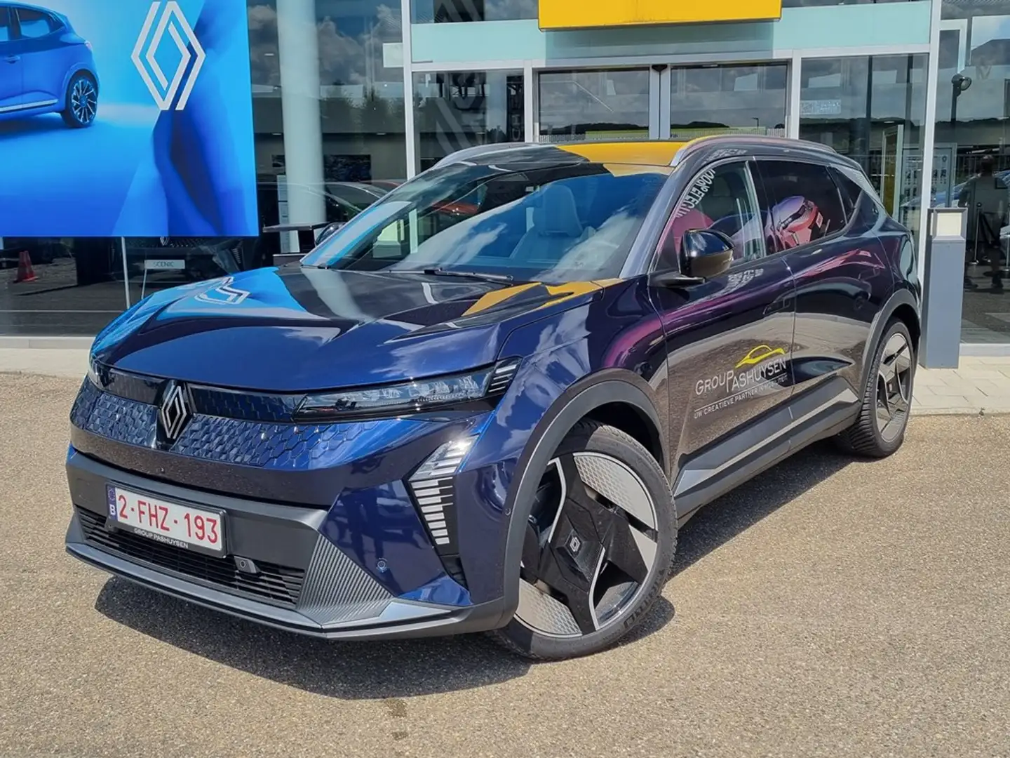 Renault Scenic iconic 220 hp long range Blauw - 1