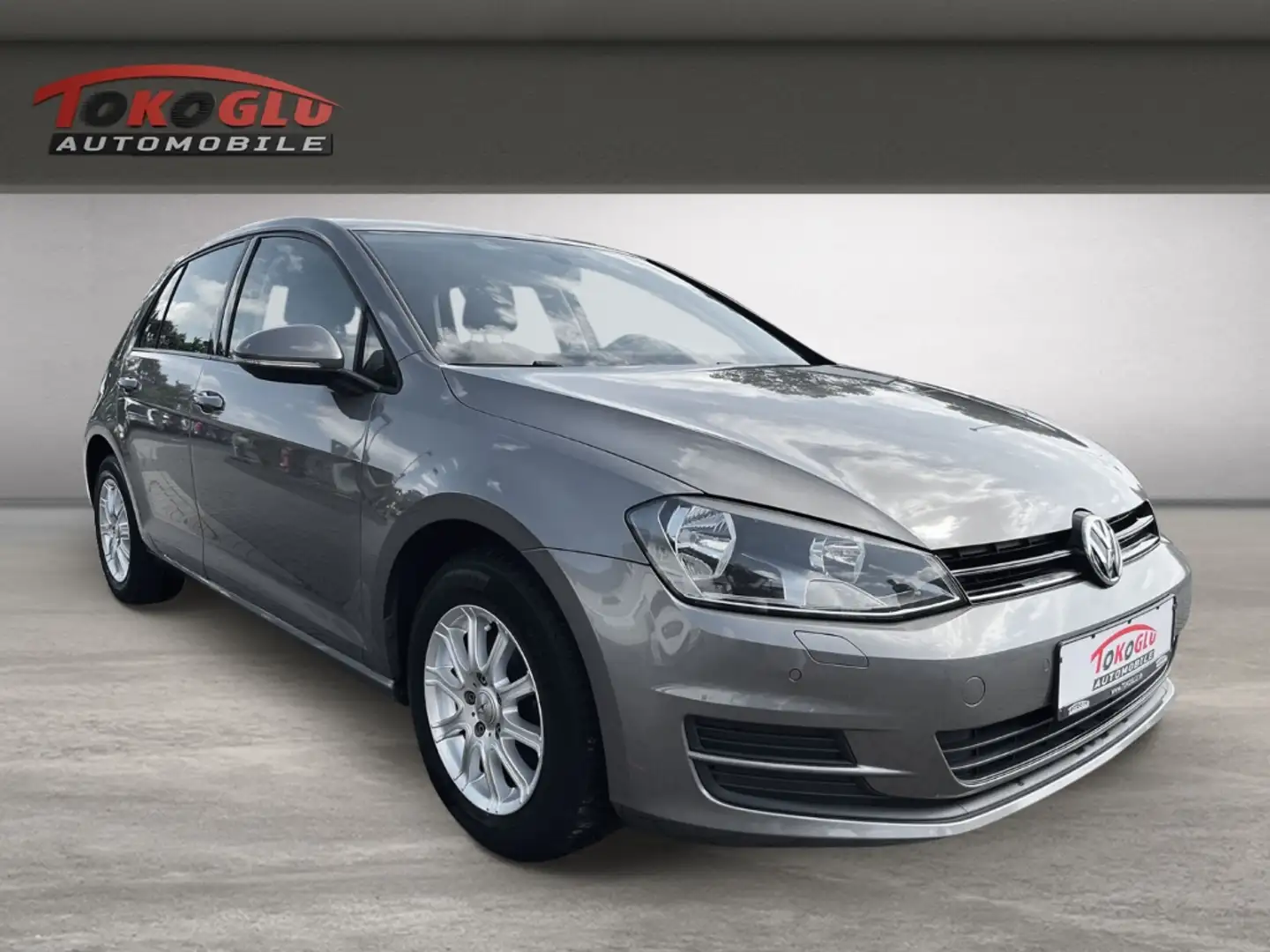 Volkswagen Golf VII Trendline BMT StandHZG Sperrdiff. Mehrzonenkli Gris - 1
