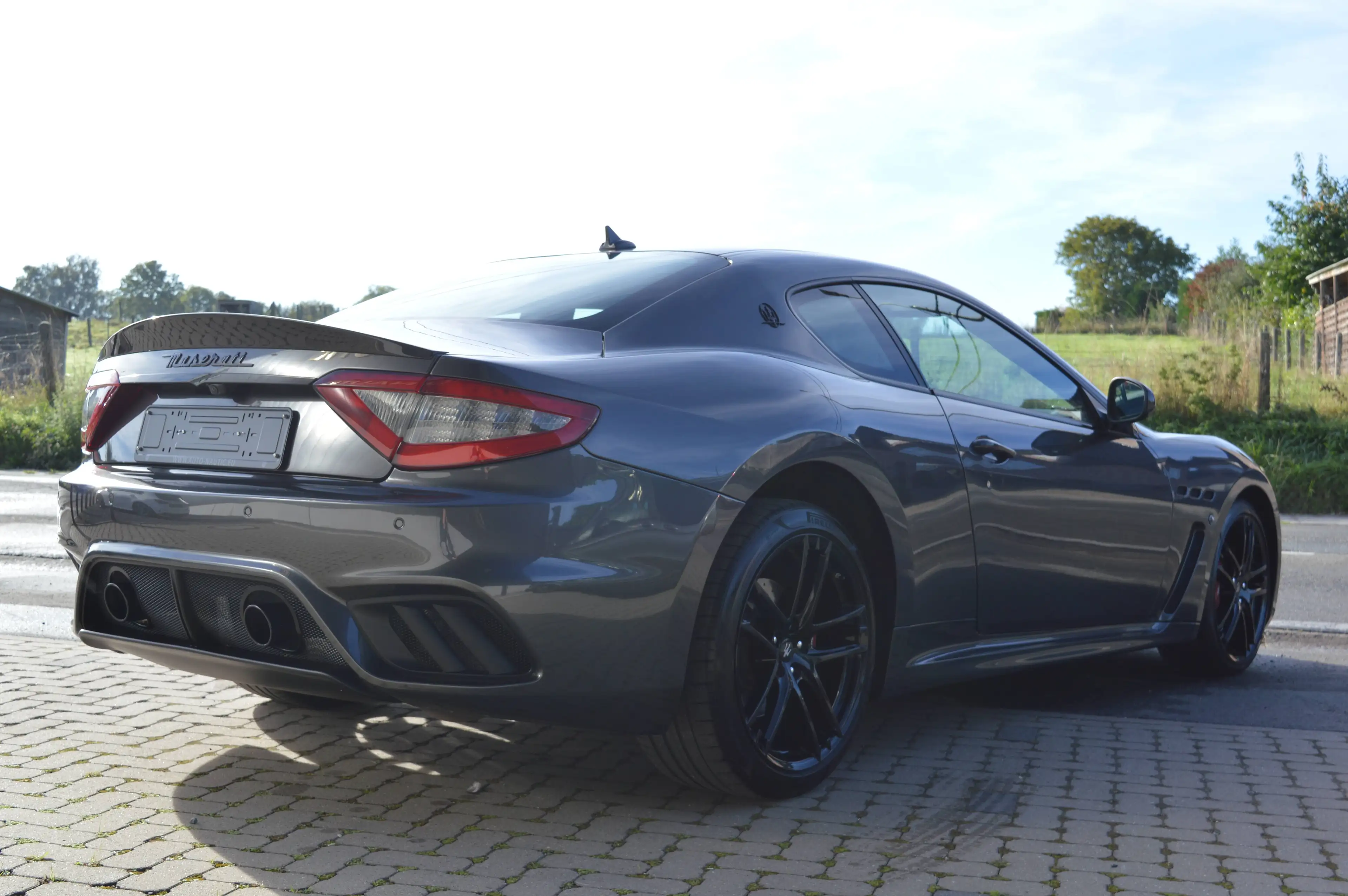 Maserati GranTurismo MC 4.7i V8 - 19.000 km - REAL MC - Full option — photo 4