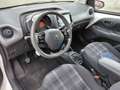 Peugeot 108 1.0 e-VTi Active | CAMERA | APPLE CARPLAY + ANDROI Weiß - thumbnail 2