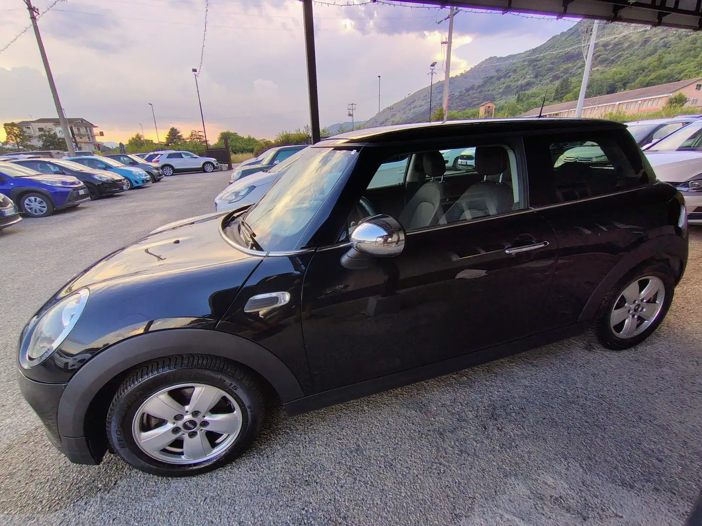 MINI One D F55-F56 2014 1.5 3p Business XL Nero - 2