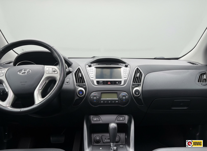 Hyundai iX35 2.0i i-Catcher PANORAMADAK TREKHAAK LEDER — photo 24