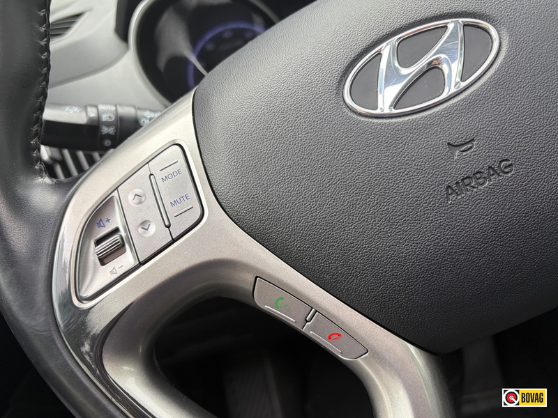 Hyundai iX35 2.0i i-Catcher PANORAMADAK TREKHAAK LEDER — photo 19