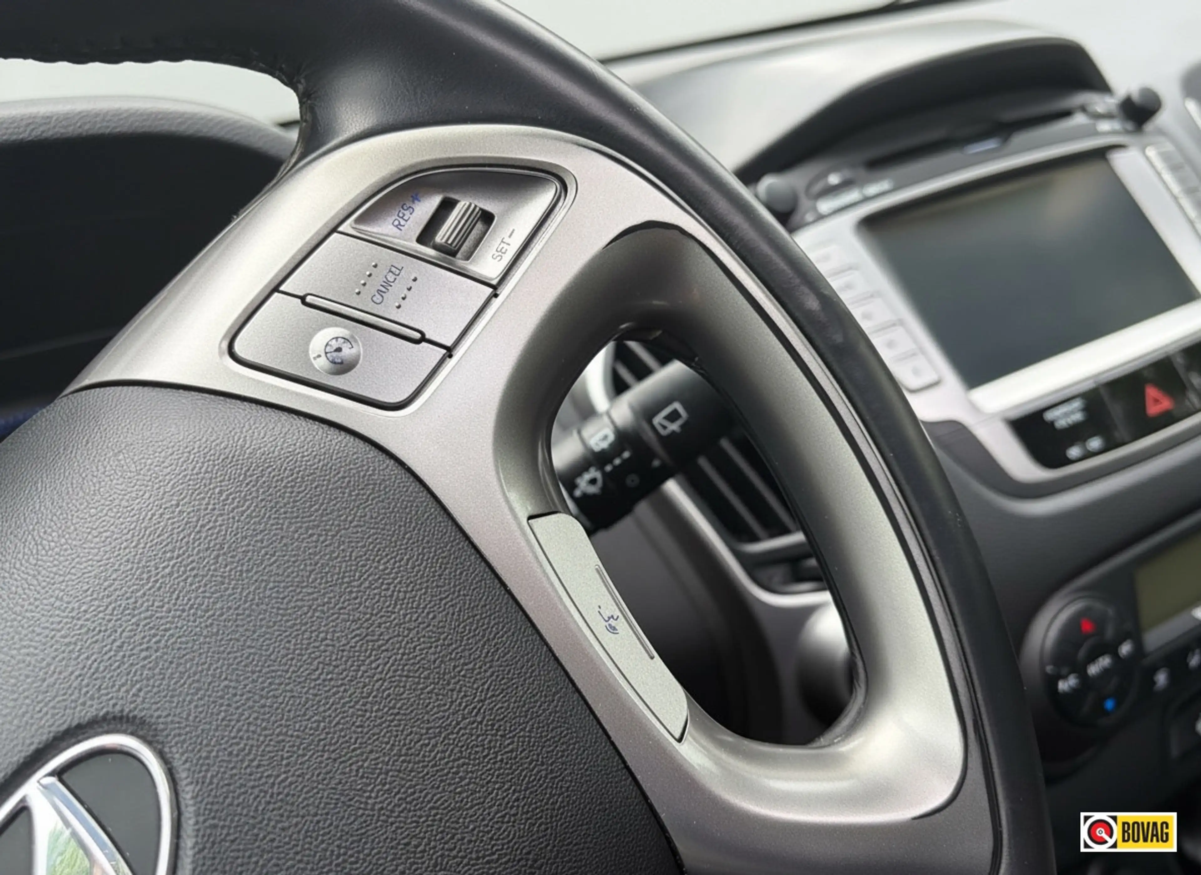 Hyundai iX35 2.0i i-Catcher PANORAMADAK TREKHAAK LEDER — photo 23