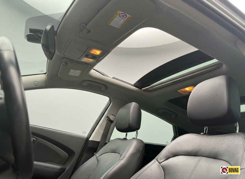 Hyundai iX35 2.0i i-Catcher PANORAMADAK TREKHAAK LEDER — photo 12
