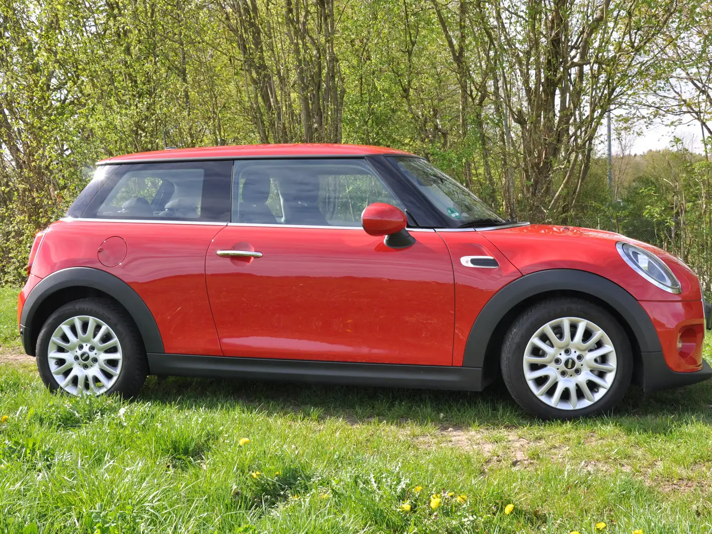MINI One MINI 3-TÜRER Chili, PDC, Klima, Sportsitze Red - 2