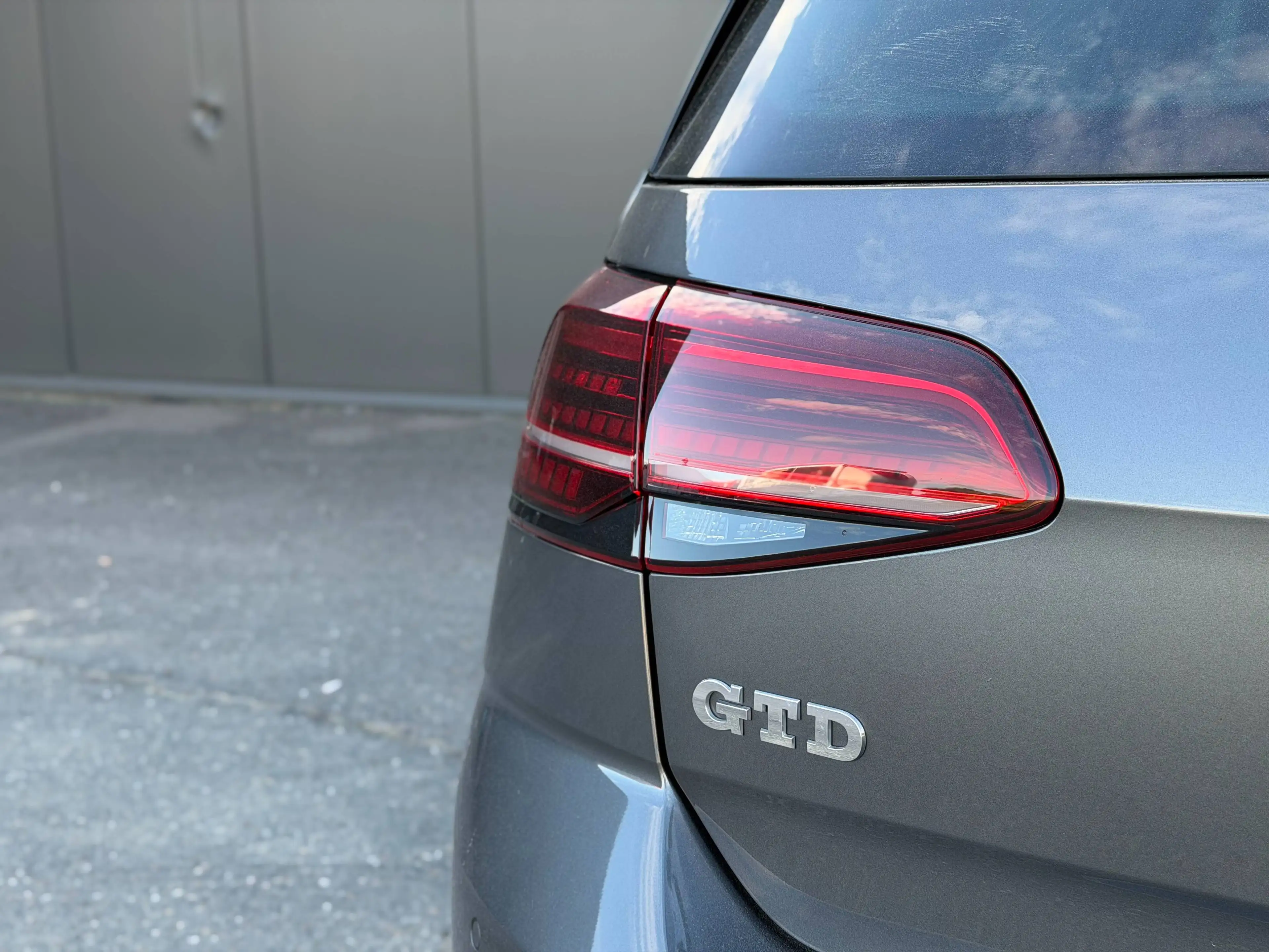 Volkswagen Golf GTD 2.0 TDI 184cv - Utilitaire - Pano - Virtual - TVA — photo 13