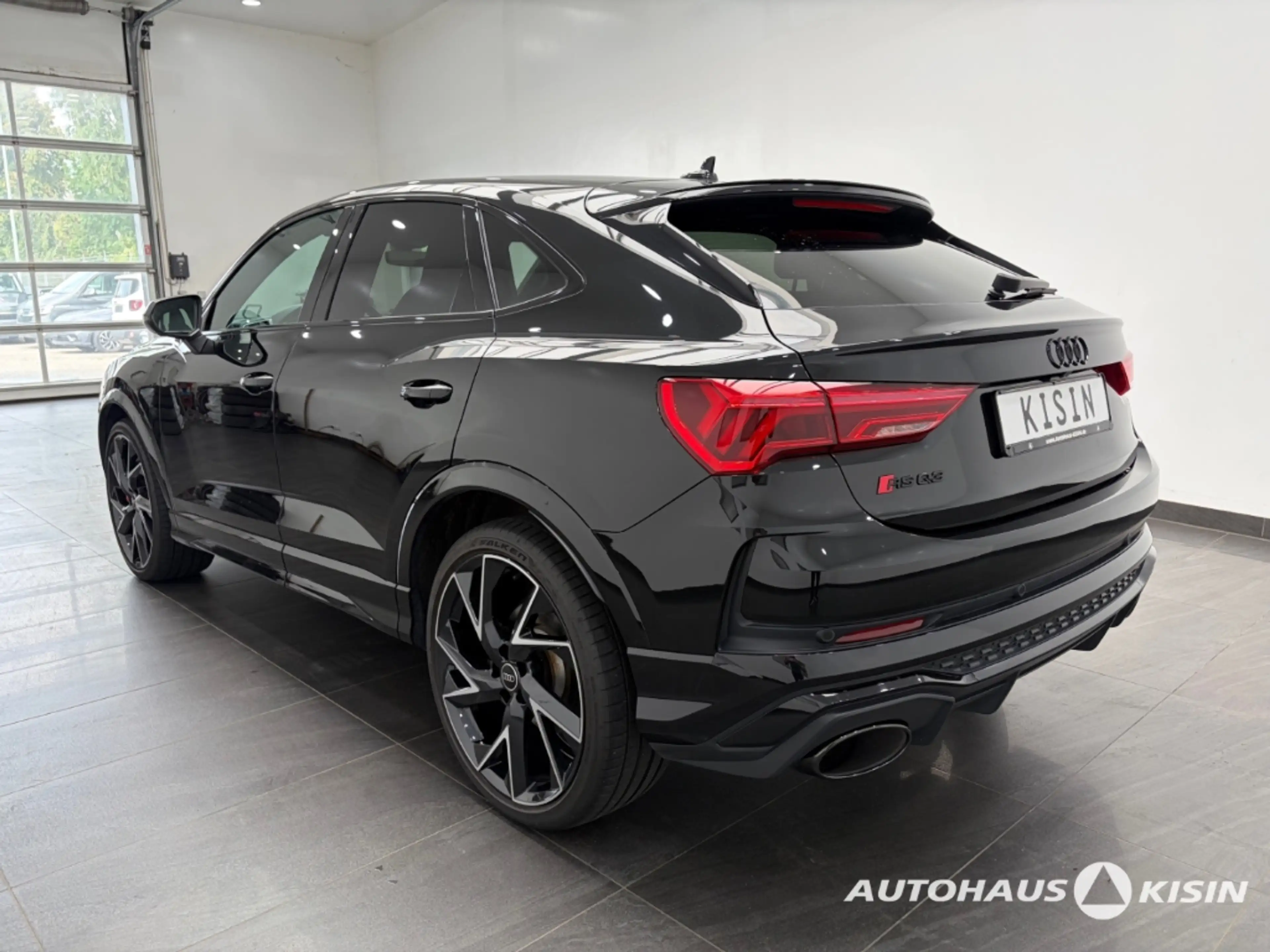 Audi RS Q3 Sportback 2.5 TFSI quattro /SONOS /NAVI /LEDER — photo 5