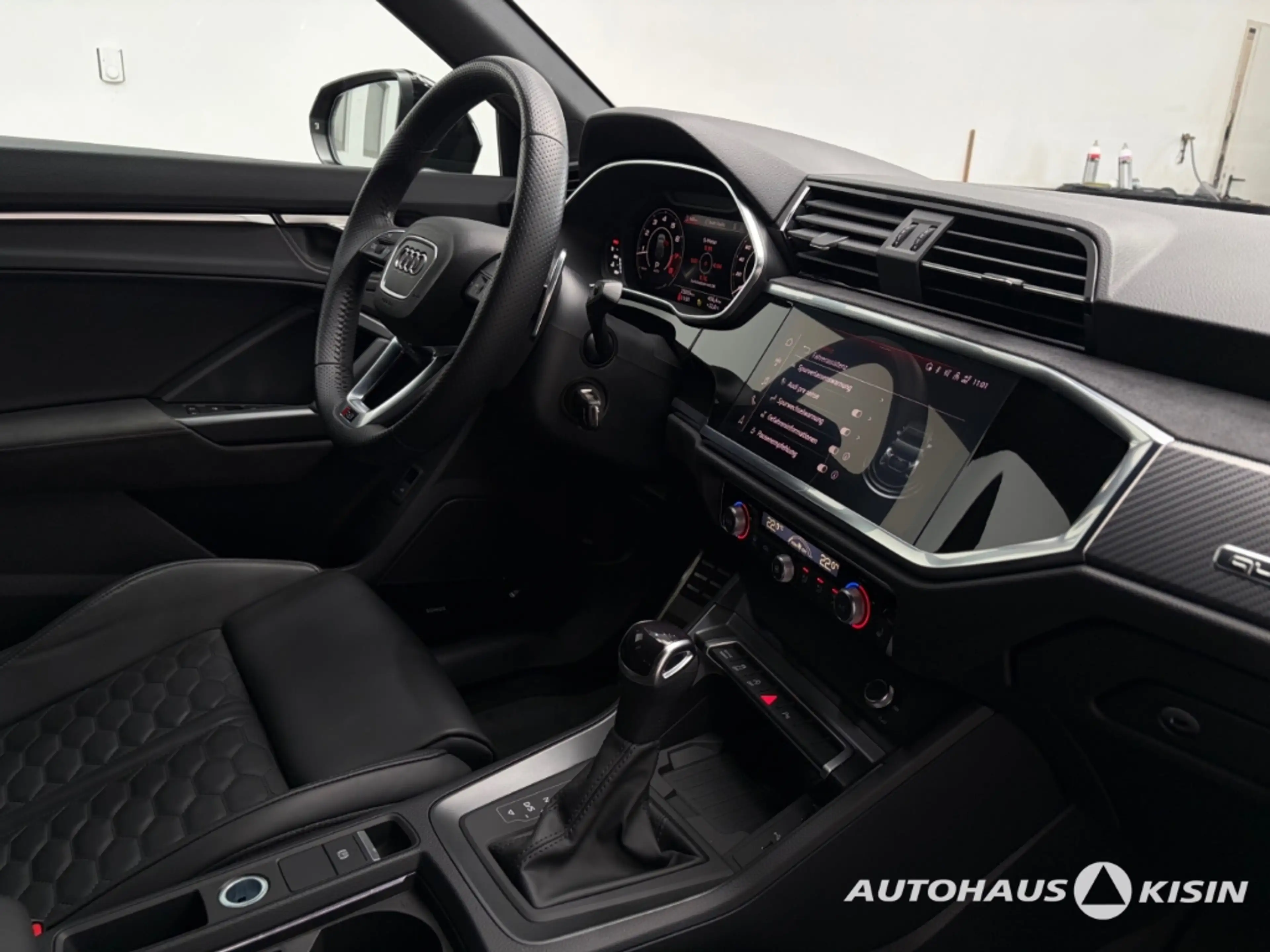 Audi RS Q3 Sportback 2.5 TFSI quattro /SONOS /NAVI /LEDER — photo 11