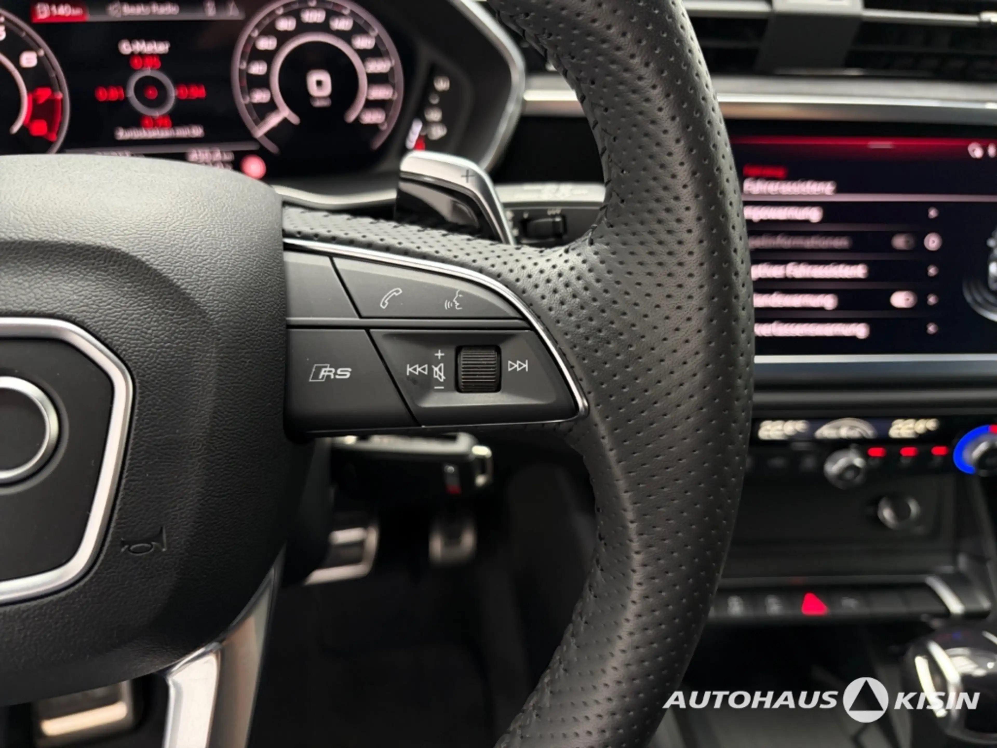 Audi RS Q3 Sportback 2.5 TFSI quattro /SONOS /NAVI /LEDER — photo 15