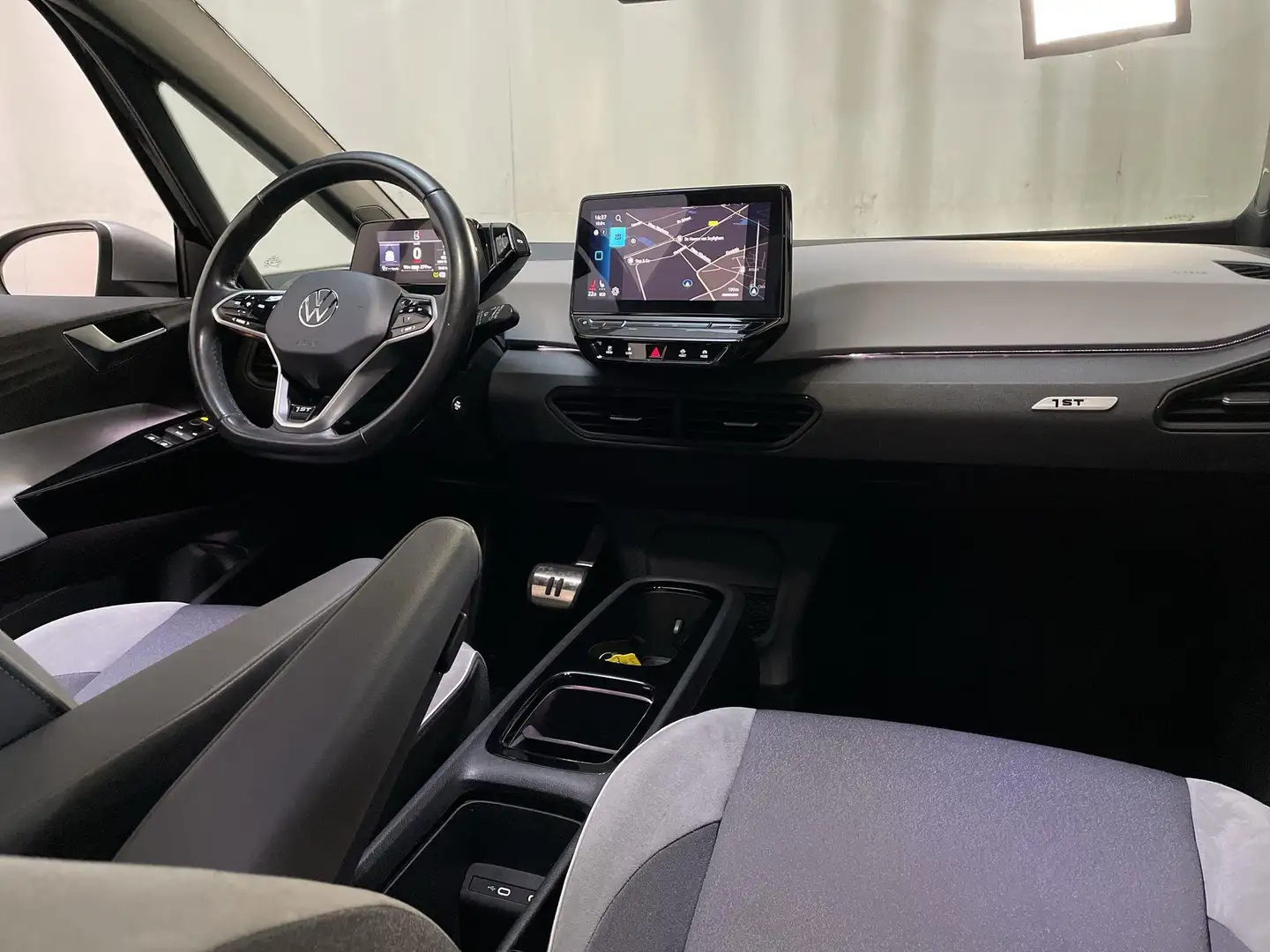 Volkswagen ID.3 First Plus 58 kWh LED Stoelverwarming Navigatie DA Серый - 2