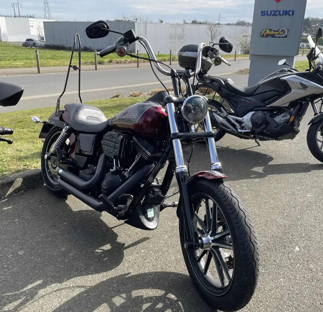 Harley-Davidson Dyna Street Bob Roşu - 2