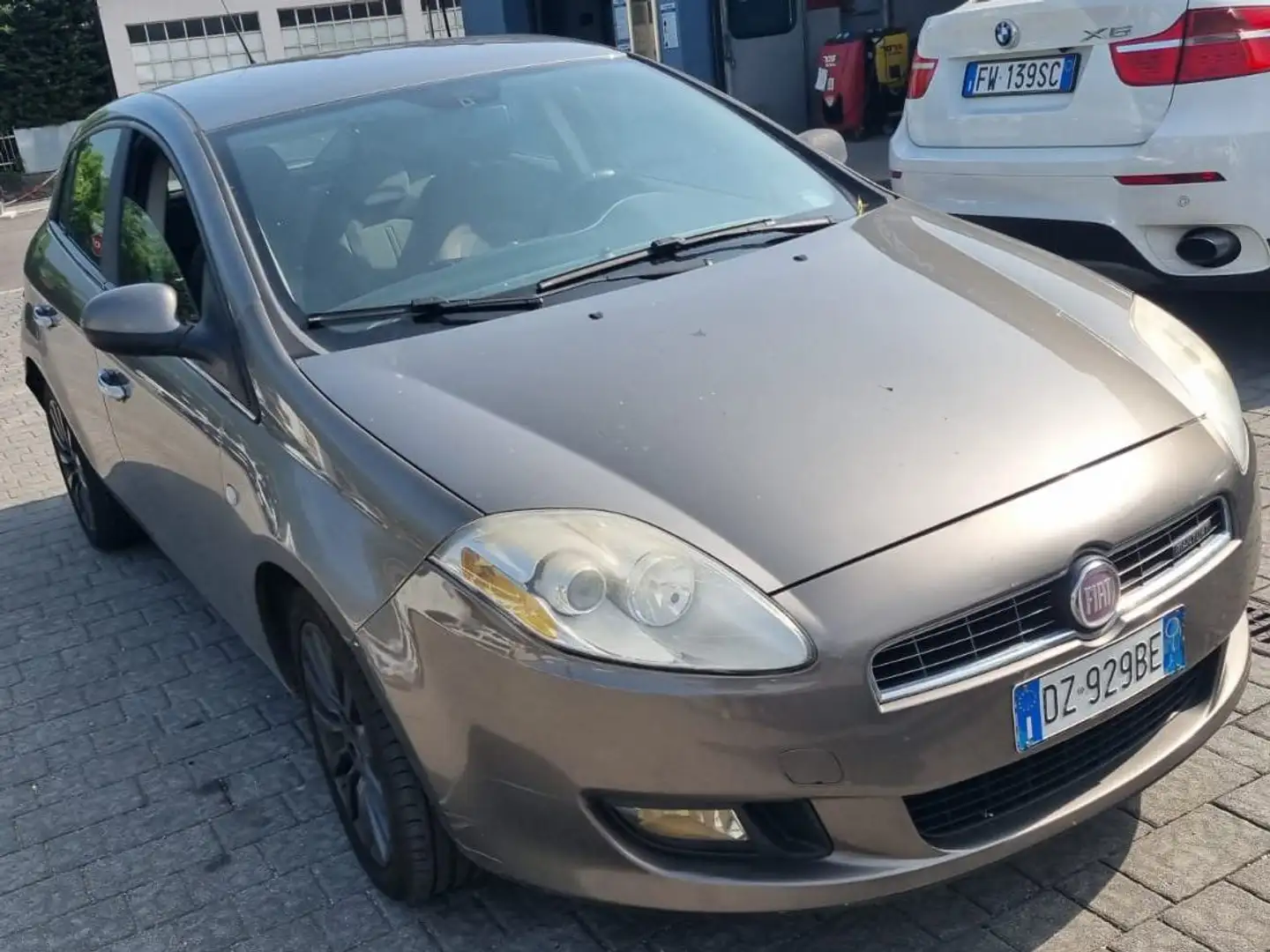 Fiat Bravo 1,6JTD AUTOMATIK!!! TOP!!!EURO5!FIX PREIS!!!!! Brun - 1
