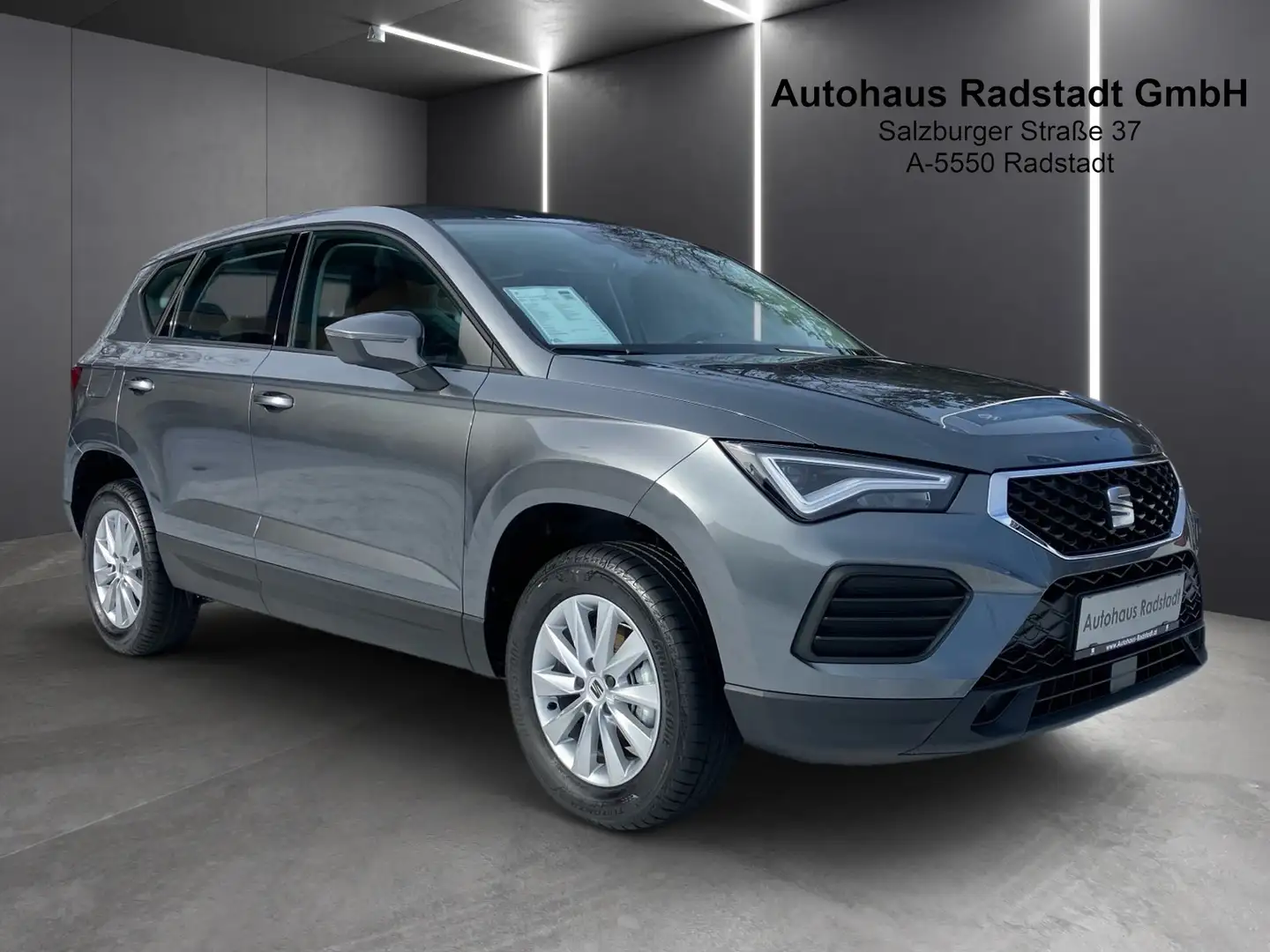 SEAT Ateca Reference Grau - 2