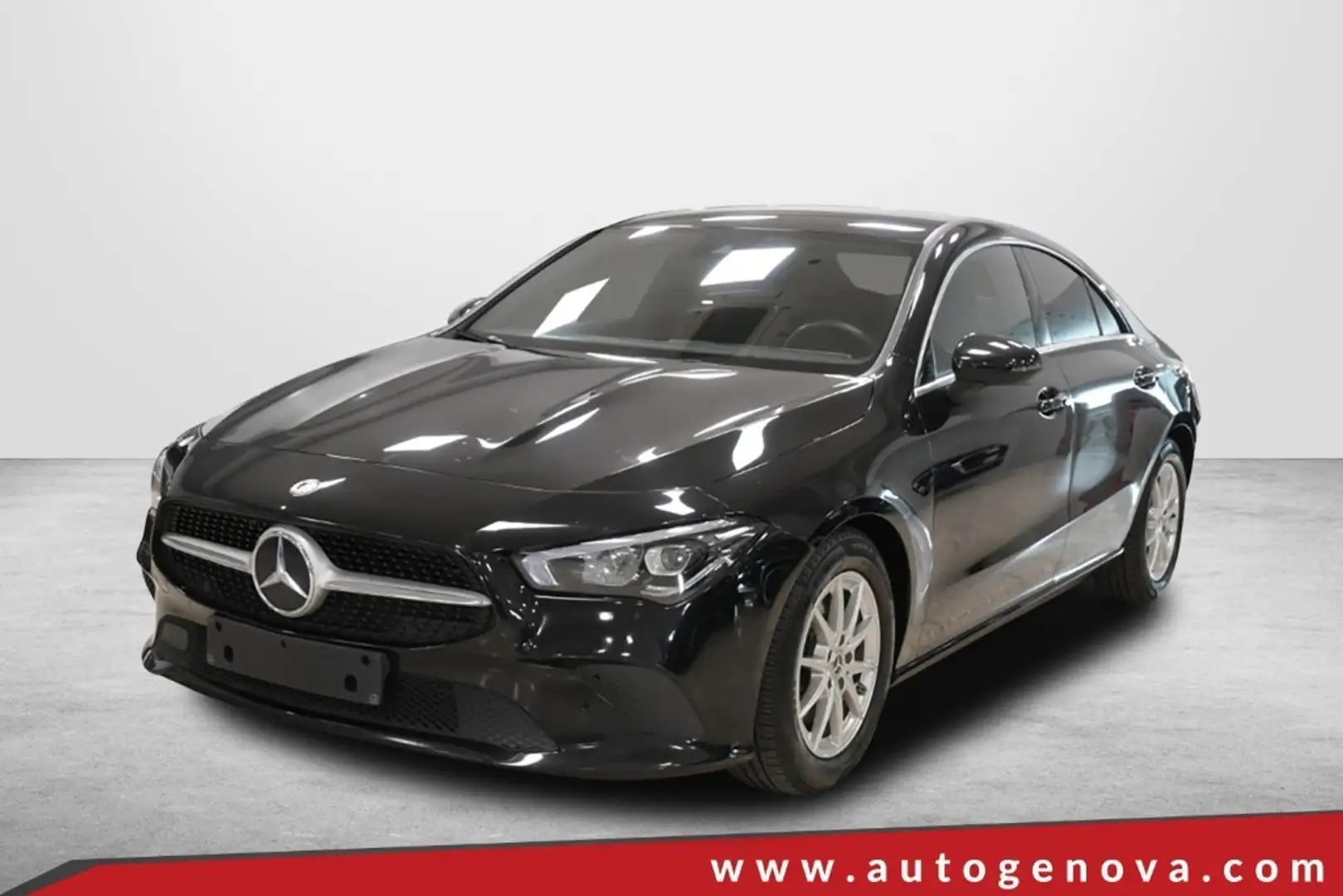 Mercedes-Benz CLA 180 MERCEDES-BENZ CLA 180D 116CV AUTOMATIC BUSINESS SO Noir - 1