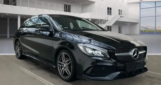 Mercedes-Benz CLA 180 *AMG*LED*Navi*Shz