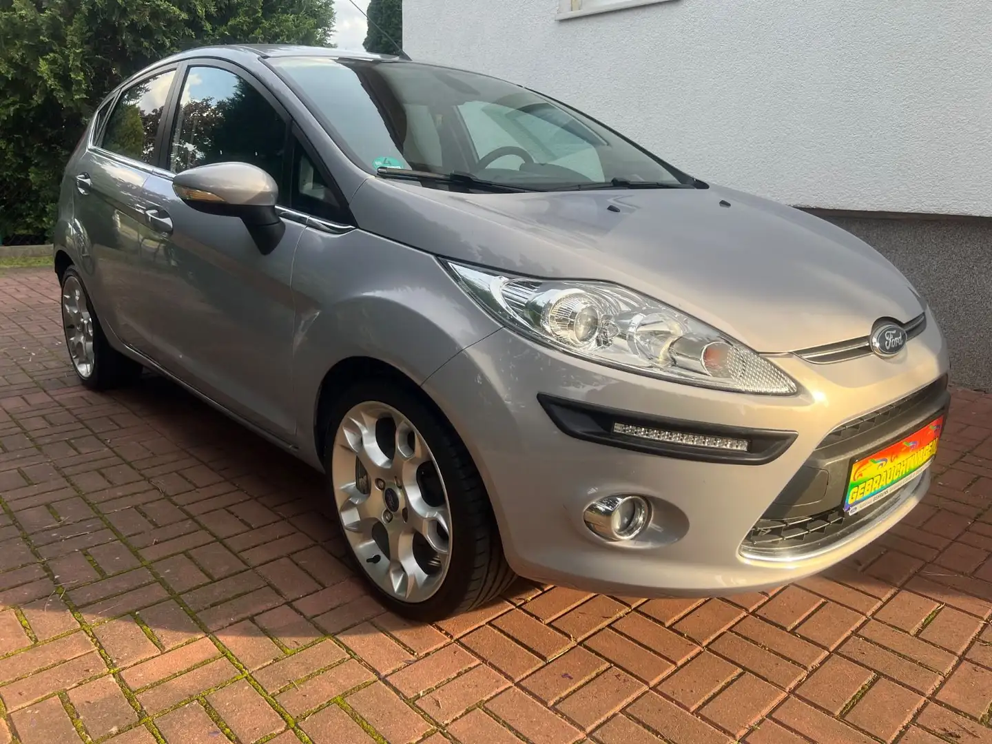 Ford Fiesta Titanium Topzustand - 2