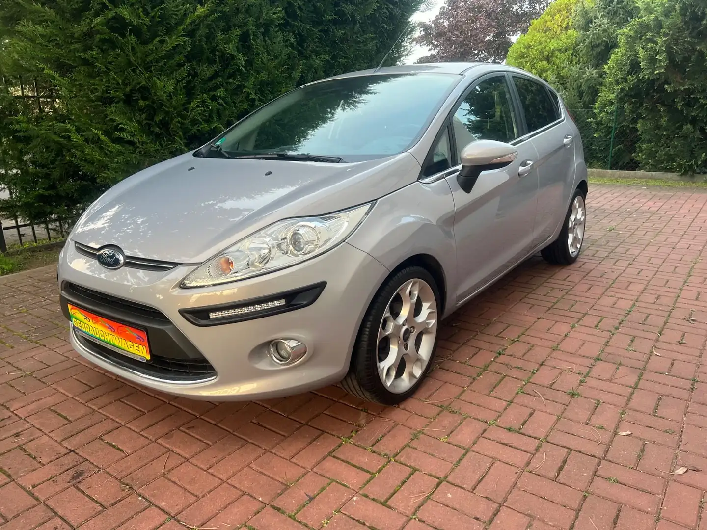 Ford Fiesta Titanium Topzustand - 1
