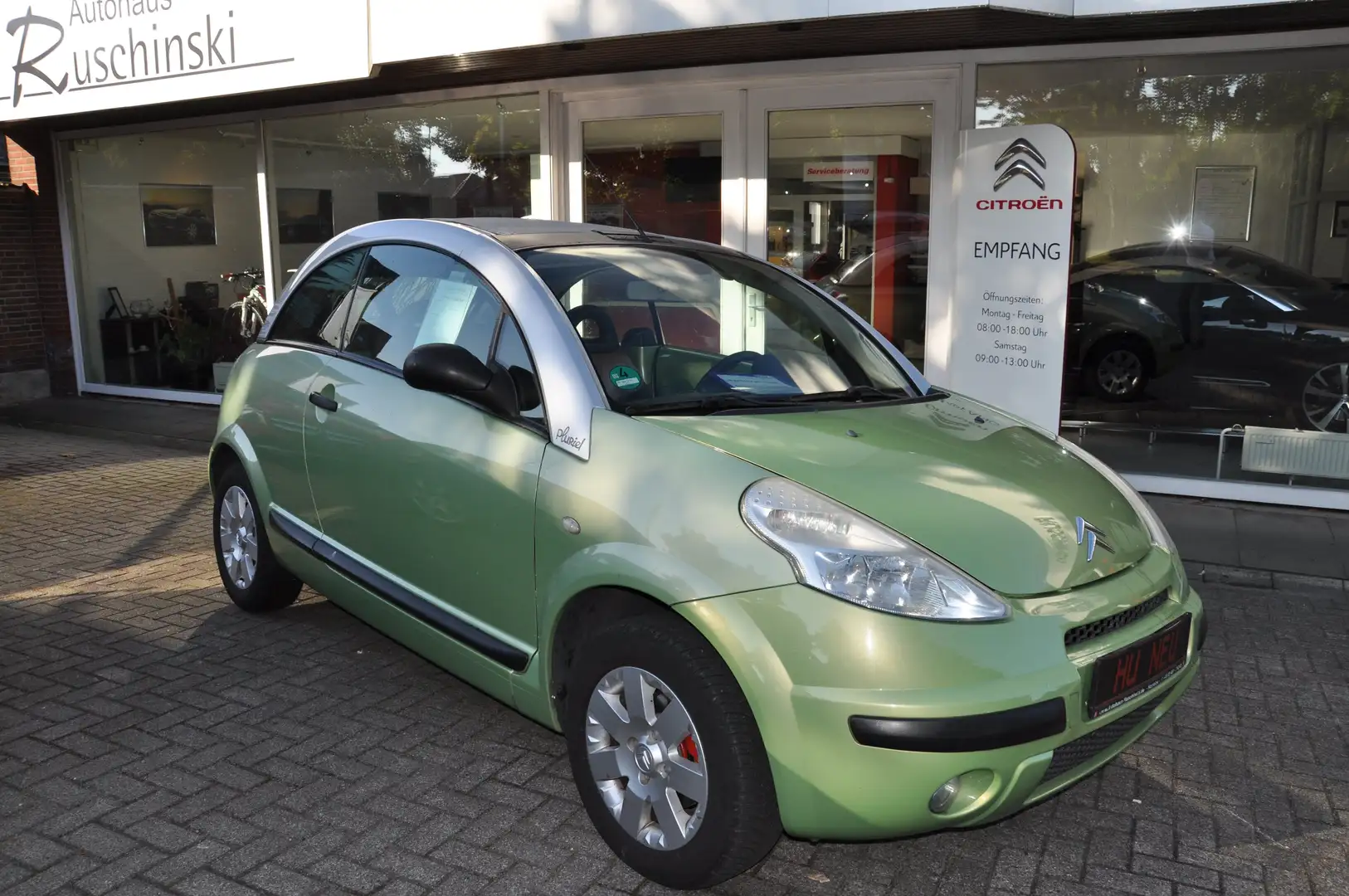 Citroen C3 C3 Pluriel 1.4 LEDER CD ALU Gj Reifen Grün - 1