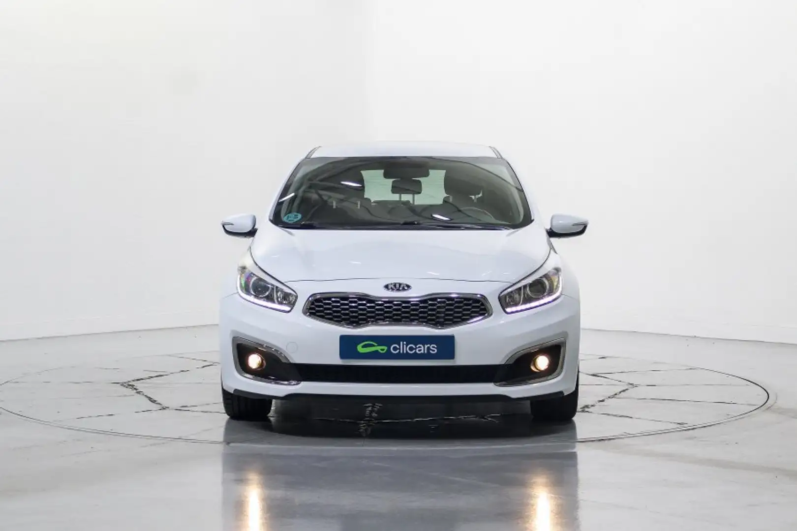 Kia Ceed / cee'd 1.6CRDI VGT x-Tech17 136 Alb - 2