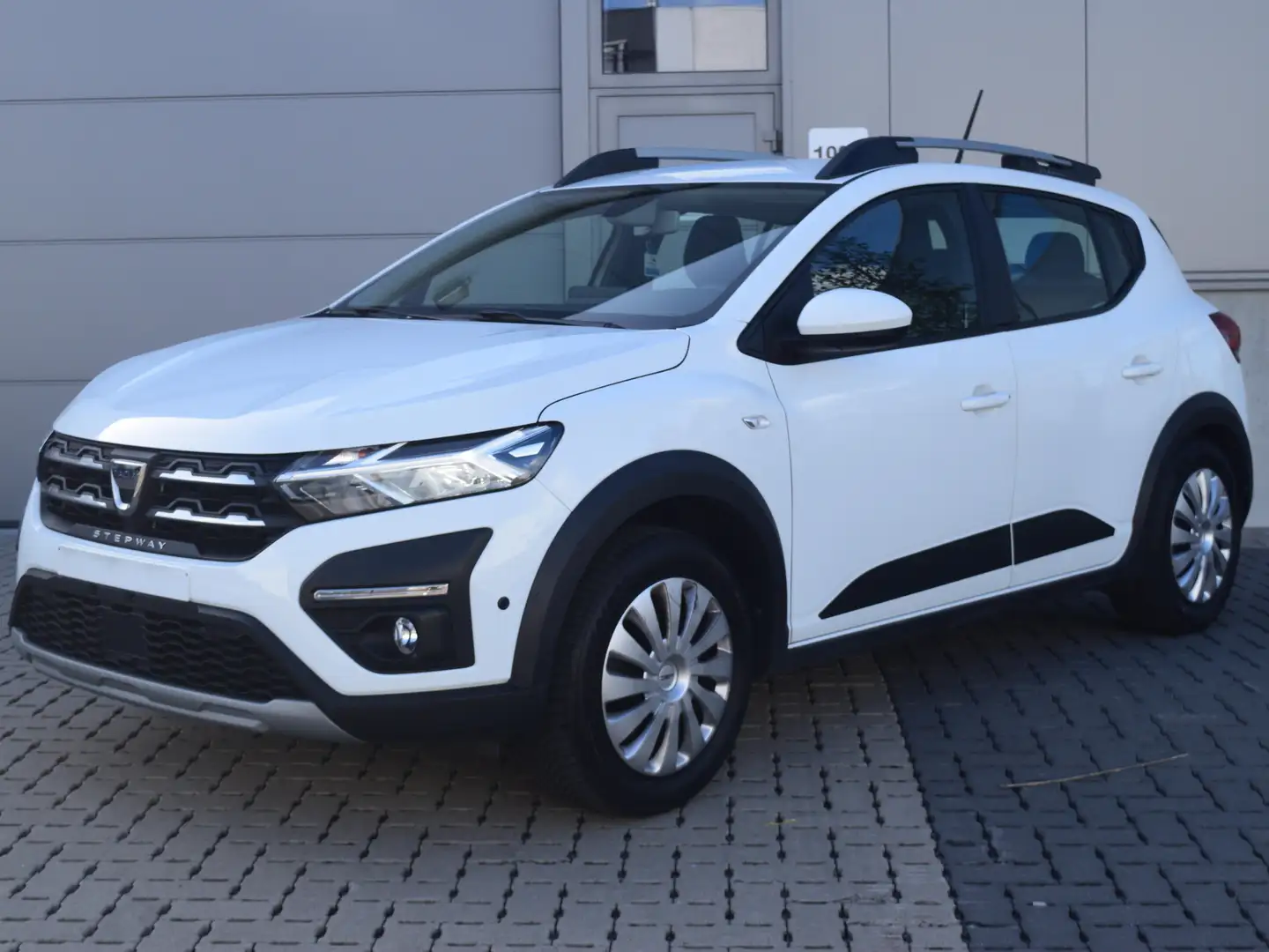 Dacia Sandero Sandero Stepway 1.0 TCe Stepway Plus Wit - 1