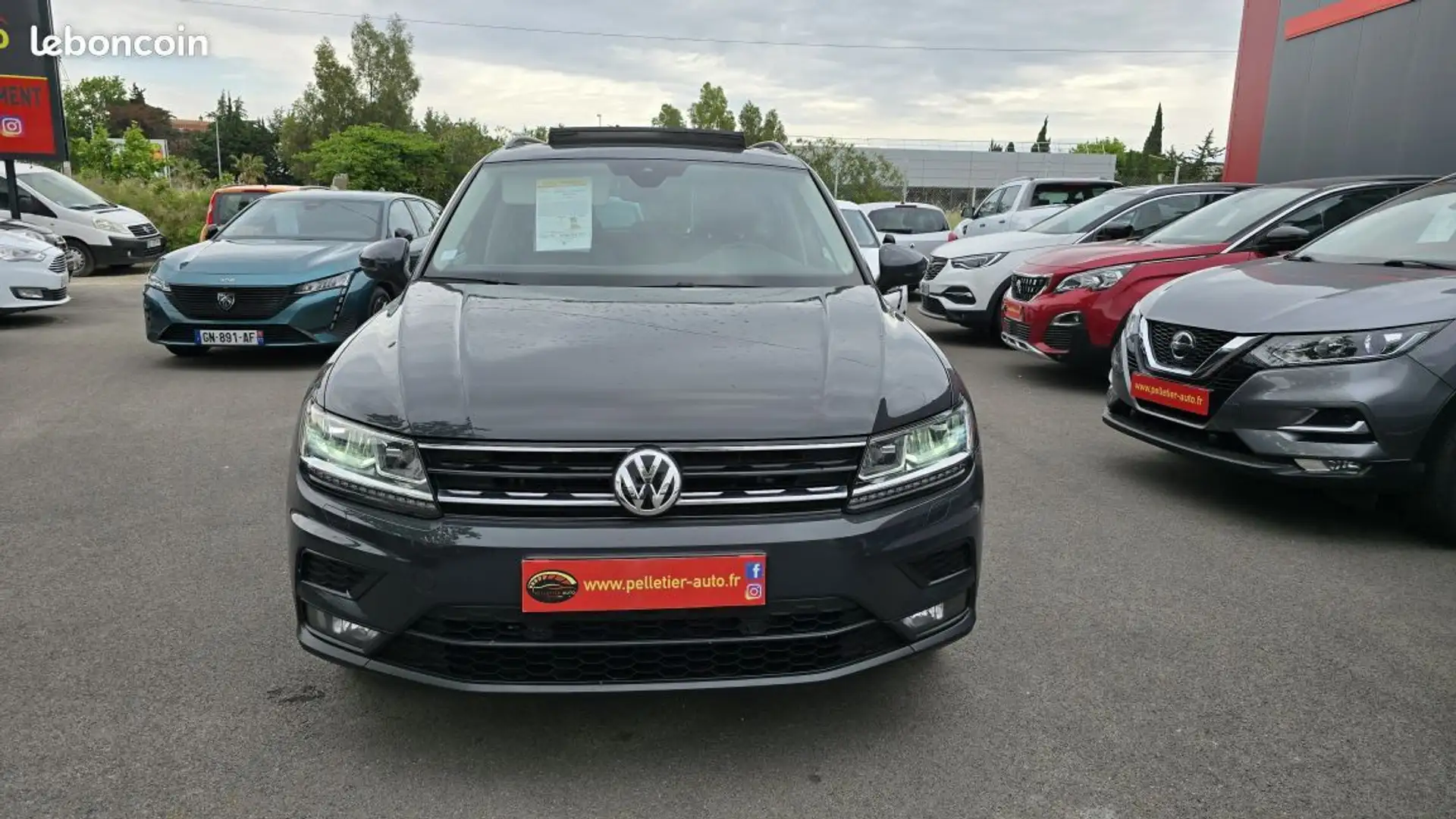Volkswagen Tiguan 1.5 TSI EVO 150 Confortline Gris - 2