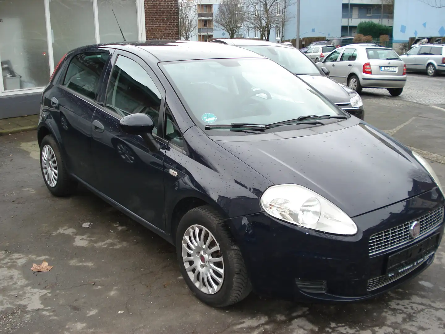 Fiat Grande Punto 1.4 8V Active | Sportlich jung , und zuverl. Blau - 2