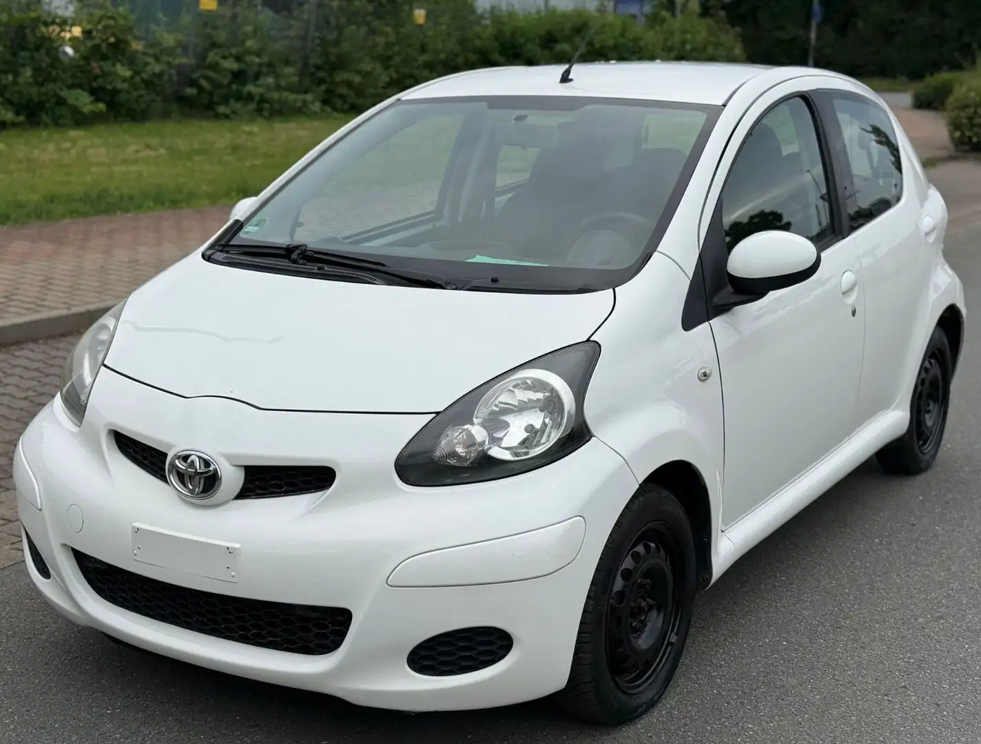 Toyota Aygo 1.0 Cool Klima 98.000KM Blanco - 1