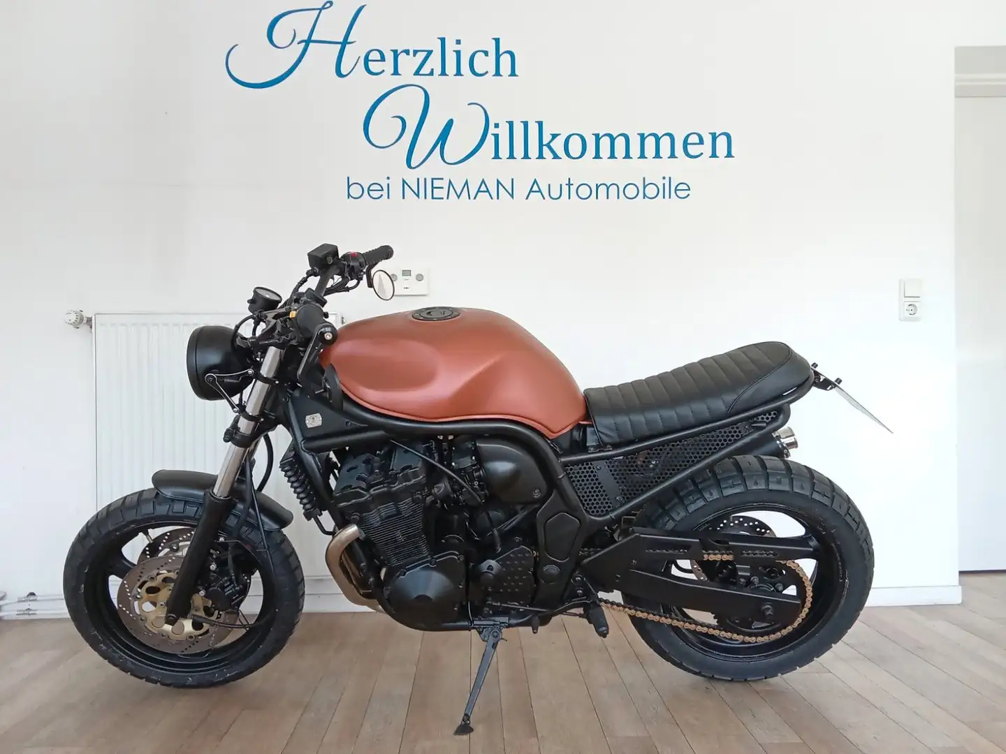 Suzuki GSF 600 CUSTOMBIKE, SCRAMBLER,1 J.GEWÄHRLEISTUNG - 1
