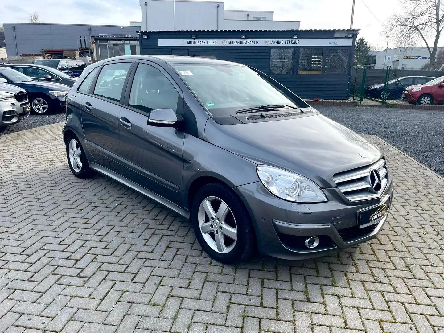 Mercedes-Benz B 200 B 200 (245.233) Grau - 1