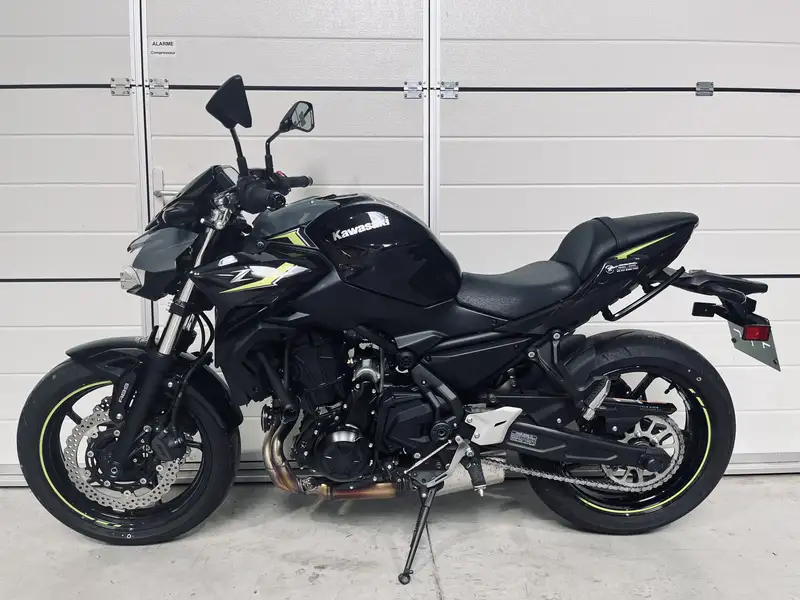 Kawasaki Z650 - foto 4