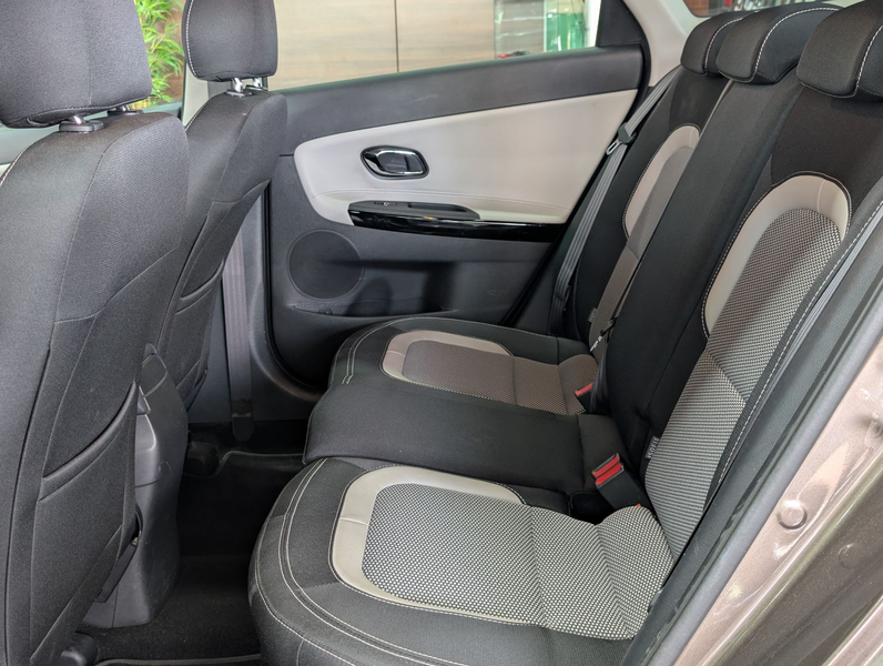 Kia Ceed / cee'd Dream Team 1.6 GDI KAM SHZ XENON NA — photo 14