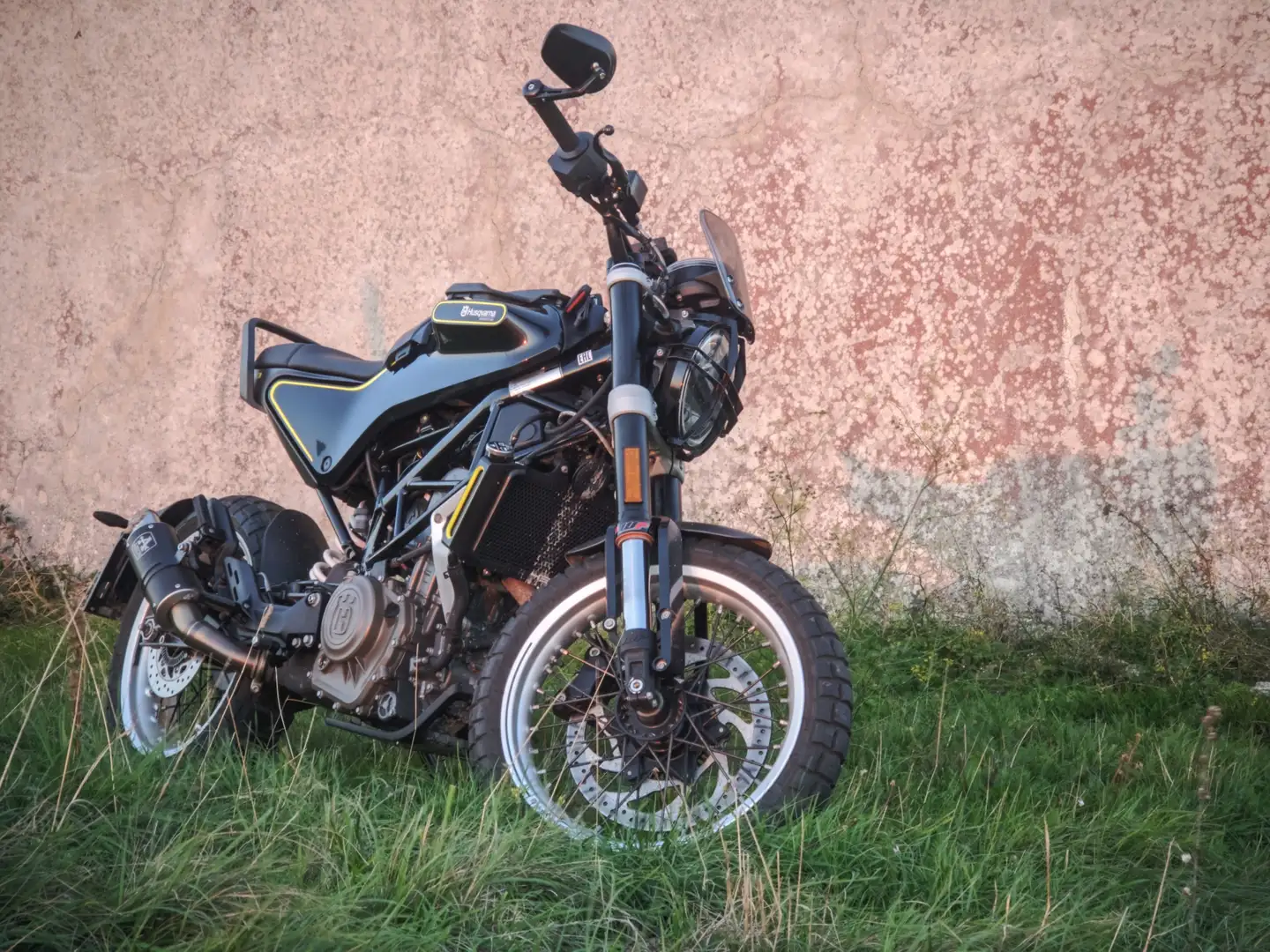 Husqvarna Svartpilen 401 Noir - 2