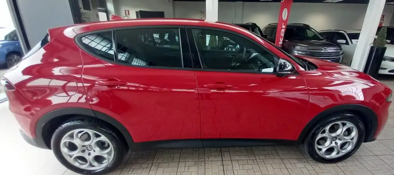 Alfa Romeo Tonale 2023