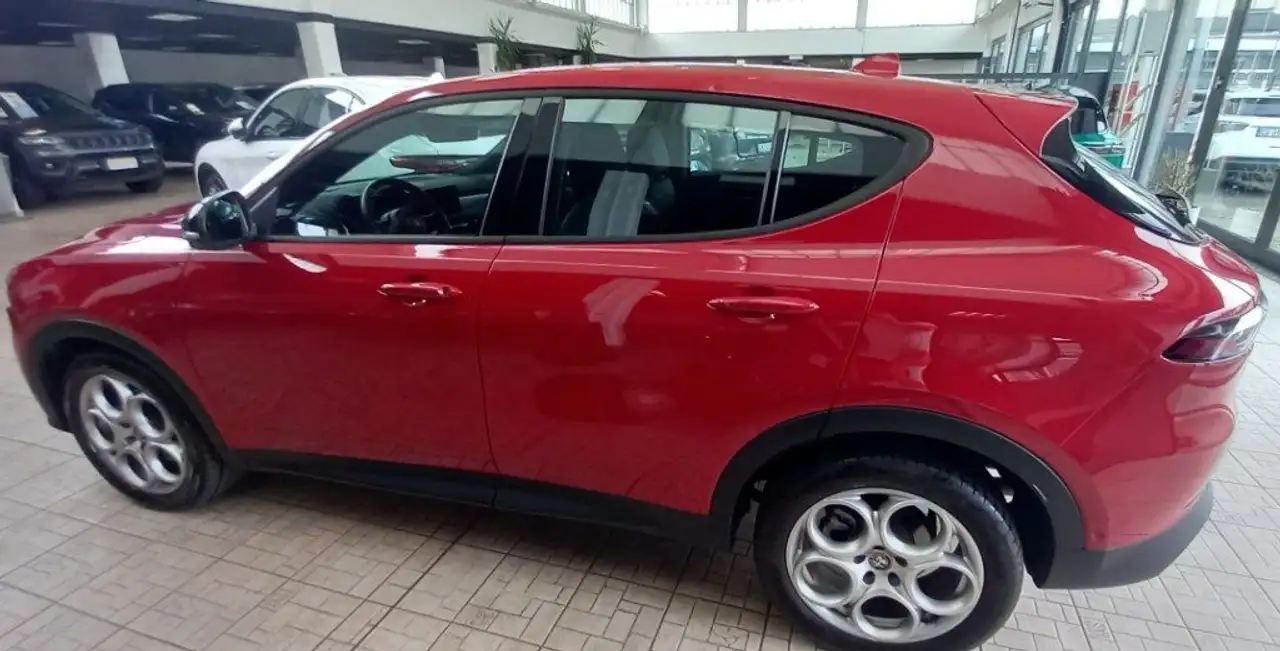 Alfa Romeo Tonale 2023
